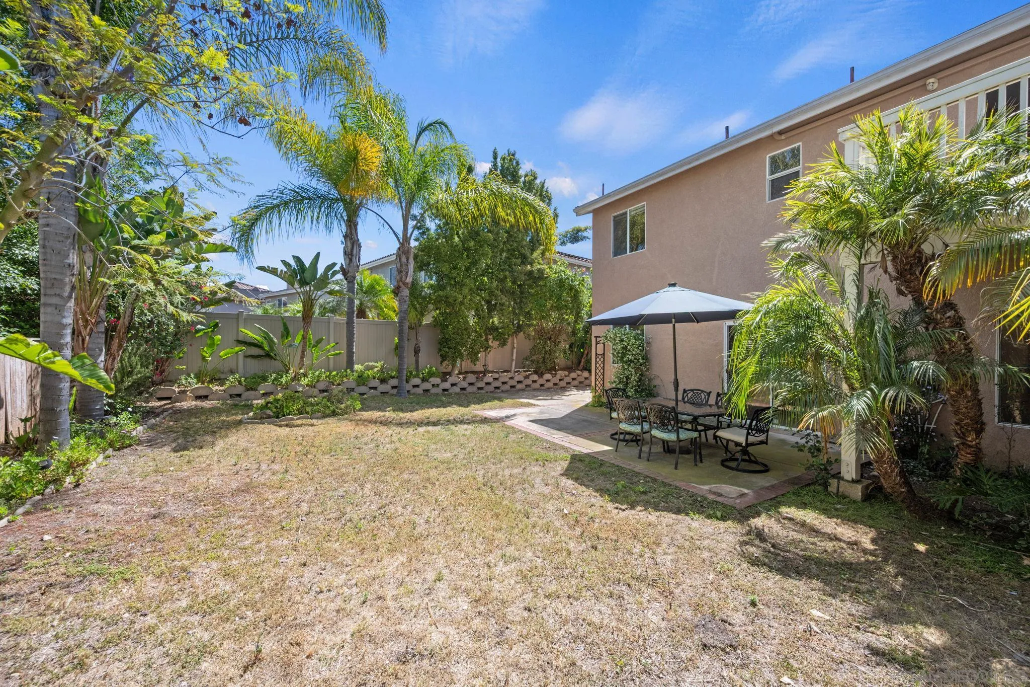 https://cdn.realtyfeed.com/cdn/127/260010474/6d5e998e412e0013507f7bc2032a7640.webp