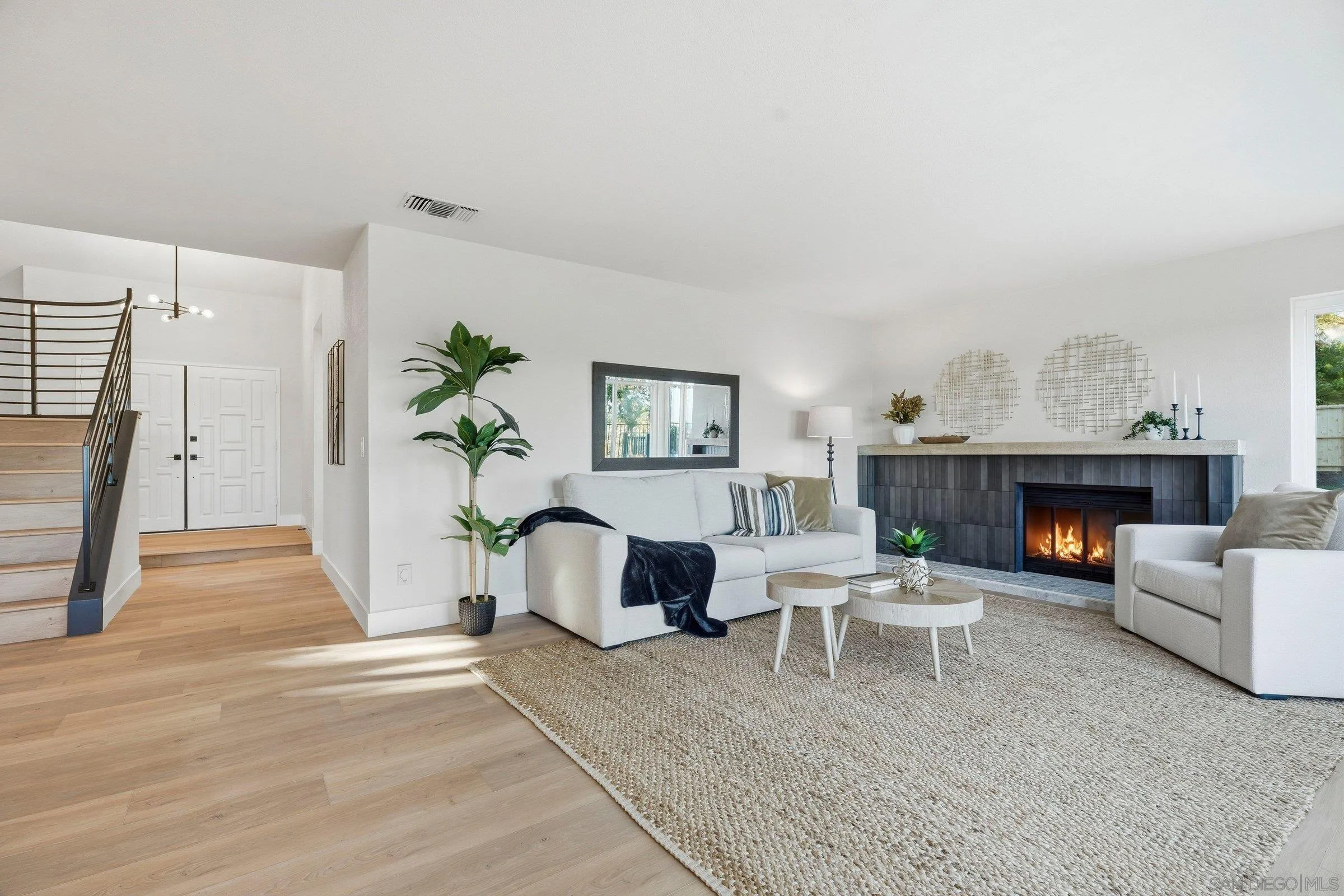 https://cdn.realtyfeed.com/cdn/127/260010476/0c3bc26c081842c672f5e4fdfb3fe93c.webp
