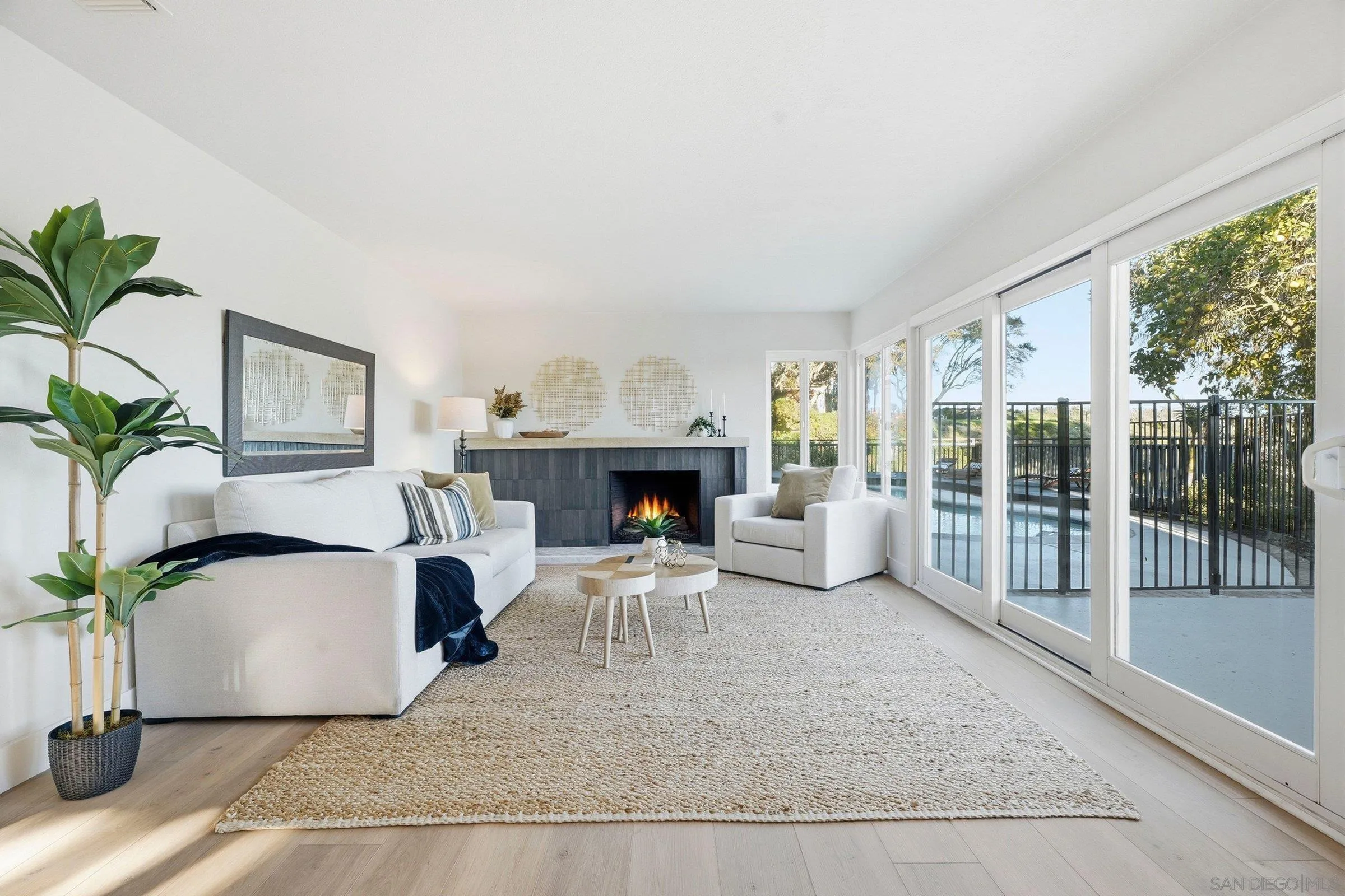 https://cdn.realtyfeed.com/cdn/127/260010476/1a02d866aad9f28790cbe0df3fdcba3c.webp