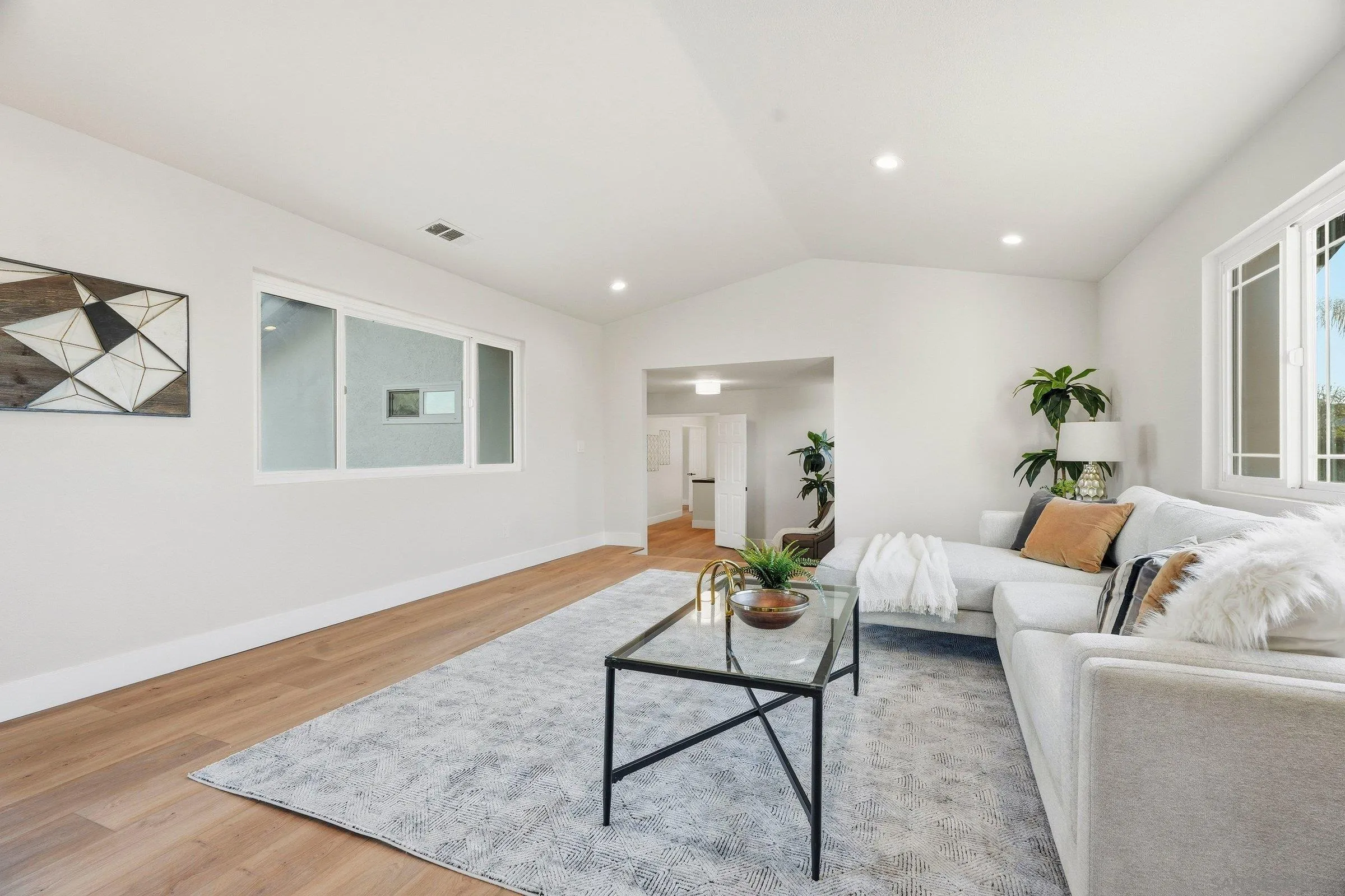 https://cdn.realtyfeed.com/cdn/127/260010476/5a68795b18d0176e181ee405382f6fd6.webp
