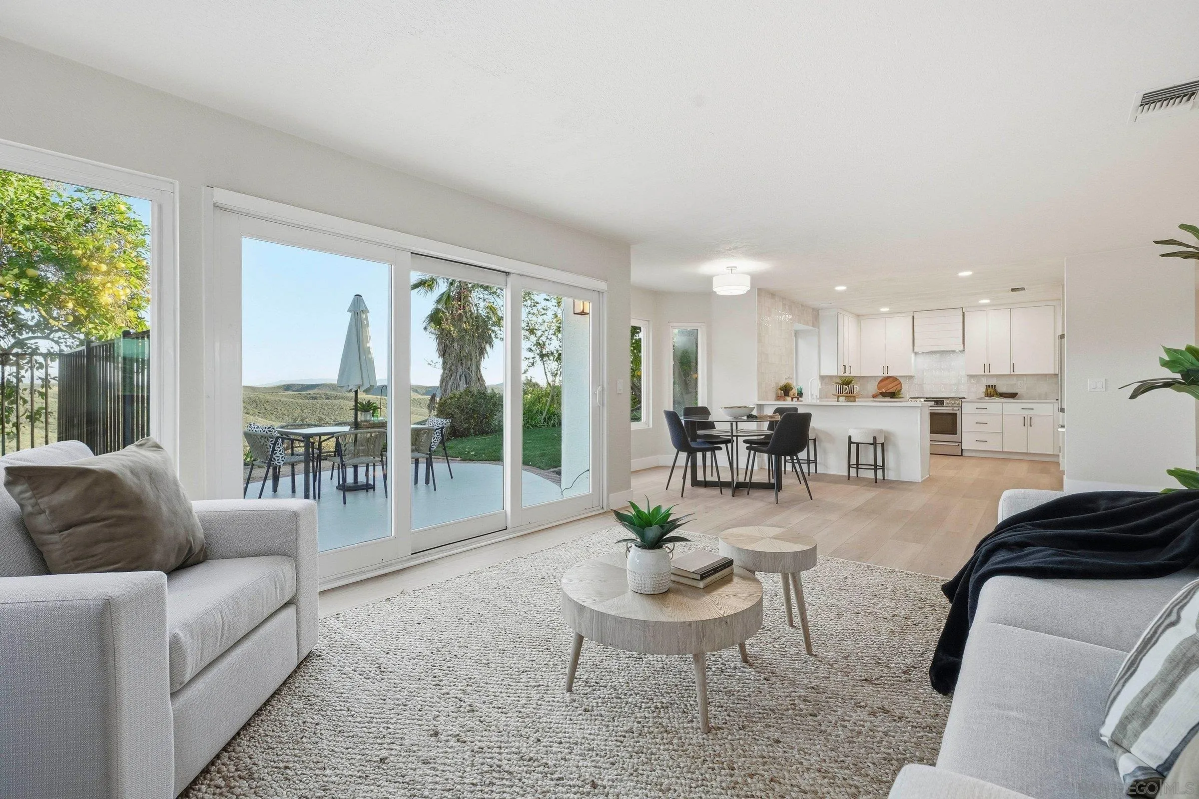 https://cdn.realtyfeed.com/cdn/127/260010476/af0c2b8417de65646c9244ed1c7f775c.webp