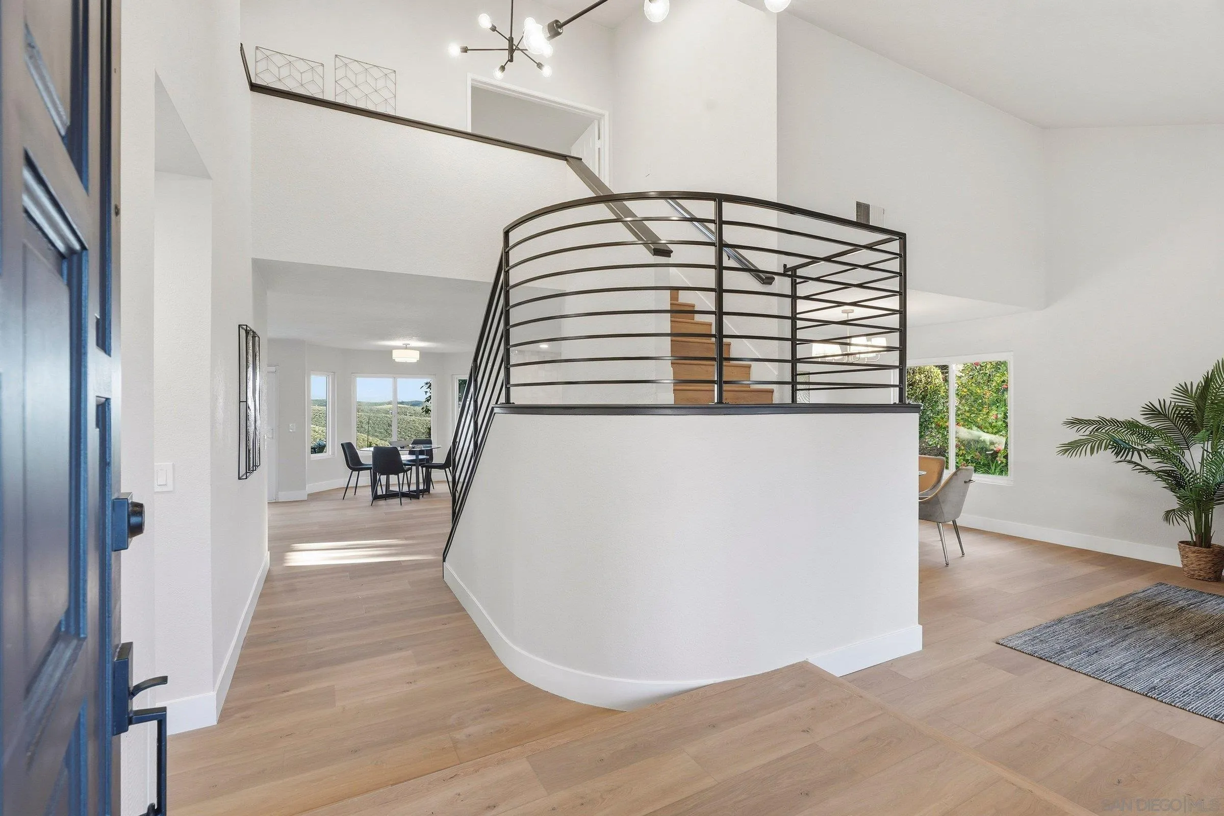 https://cdn.realtyfeed.com/cdn/127/260010476/dc8d641bd35d586901e2f746b8198131.webp
