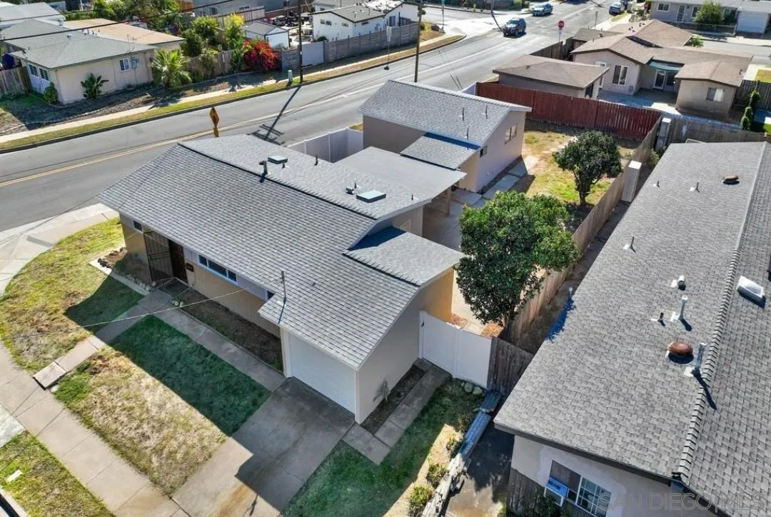 https://cdn.realtyfeed.com/cdn/127/260010480/5d731f5516e20c1175aeafb0cafa6a83.webp