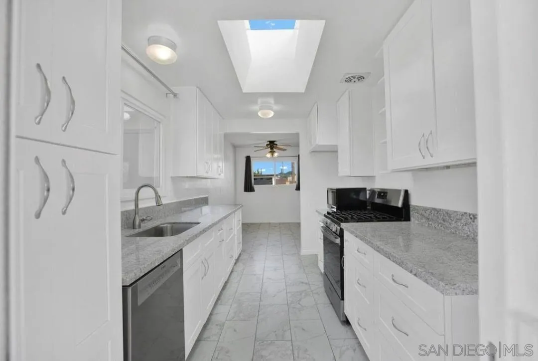 https://cdn.realtyfeed.com/cdn/127/260010480/9ecbd0f92a9eccb4d6f79f4fb84355b0.webp