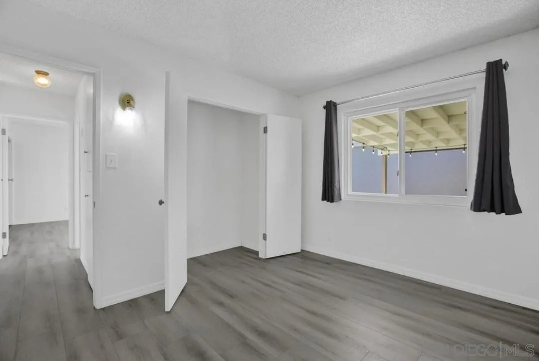https://cdn.realtyfeed.com/cdn/127/260010480/a21541bb44751d62b15413183f899a0d.webp