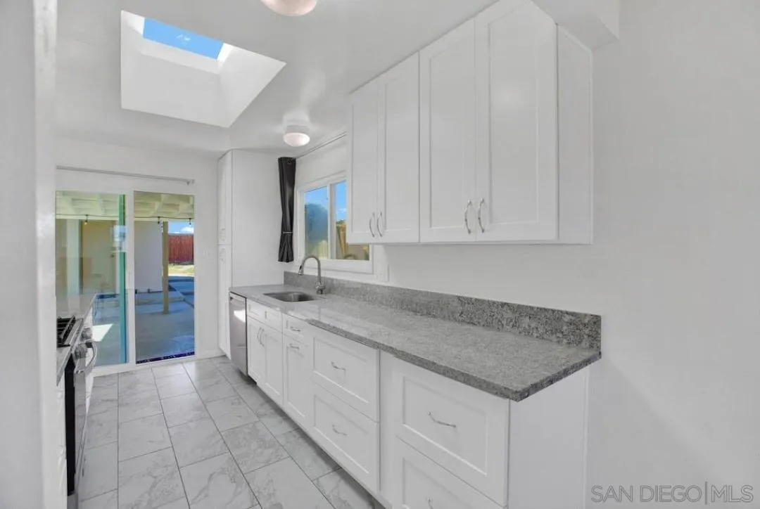 https://cdn.realtyfeed.com/cdn/127/260010480/c769a182316886fd4c2d5002c9bdcd13.webp
