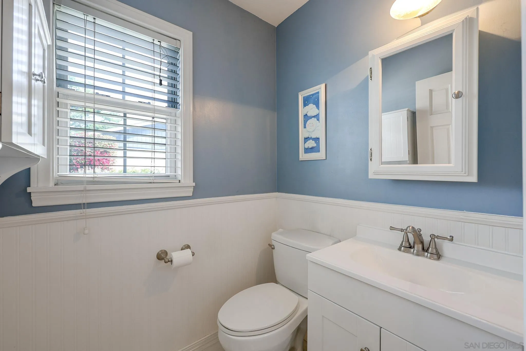 https://cdn.realtyfeed.com/cdn/127/260010481/08360c3bab82b30ddbb4ab014b750721.webp