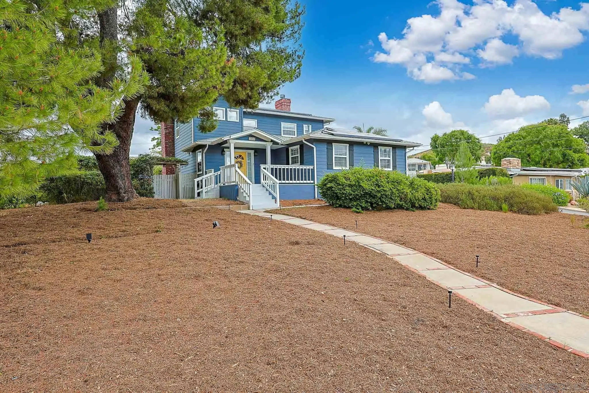 https://cdn.realtyfeed.com/cdn/127/260010481/2a51d827fc52b2306932899999d37e84.webp