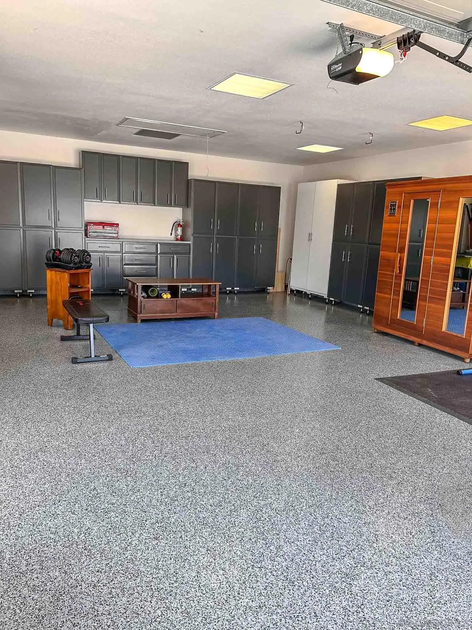https://cdn.realtyfeed.com/cdn/127/260010481/48beb52533066649e783fce4ac020b01.webp