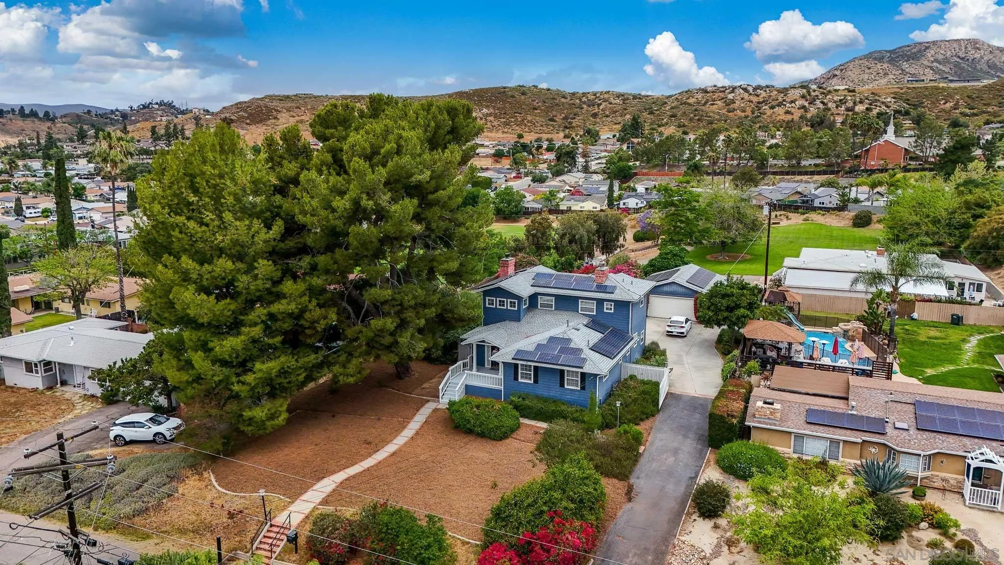 https://cdn.realtyfeed.com/cdn/127/260010481/492524a45846d3b519cdf7364271b9a5.webp