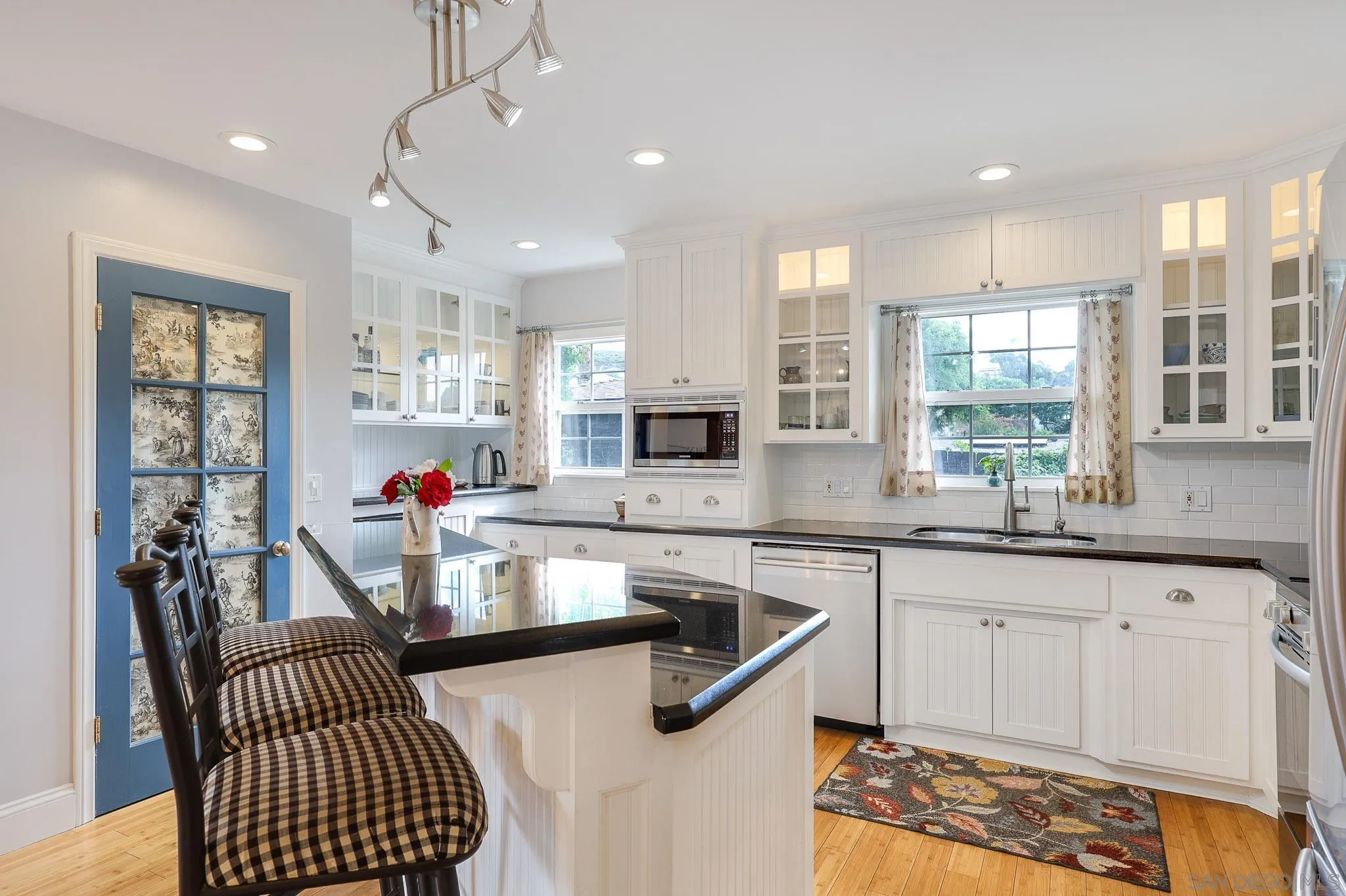 https://cdn.realtyfeed.com/cdn/127/260010481/60eb4d431ecd6886237d9b31801fce62.webp