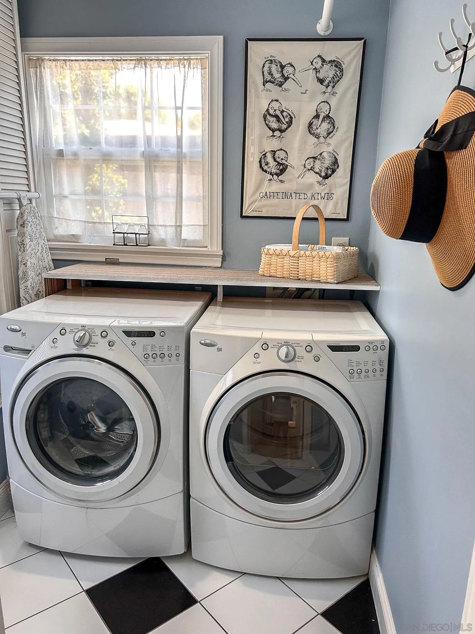 https://cdn.realtyfeed.com/cdn/127/260010481/be1cc3714a8e9ee0cee75617e5761fe6.webp