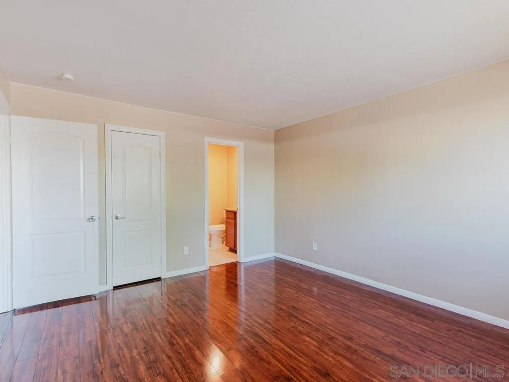 Photo #11: 260010483 Listing: Photo #11