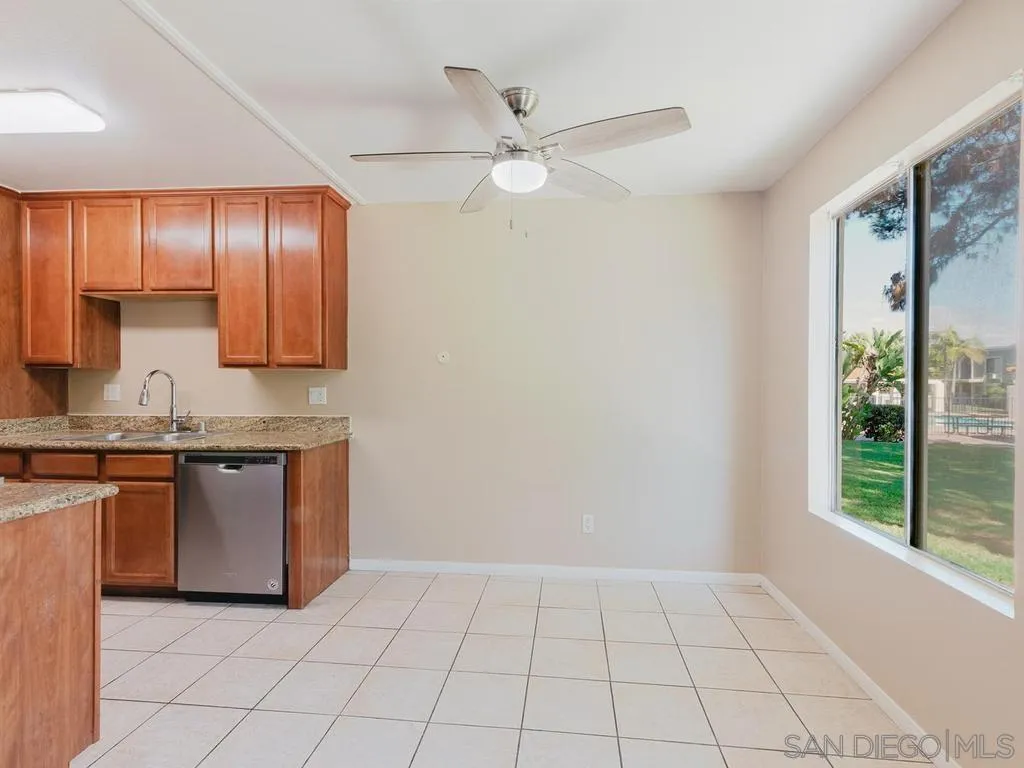 Photo #7: 260010483 Listing: Photo #7