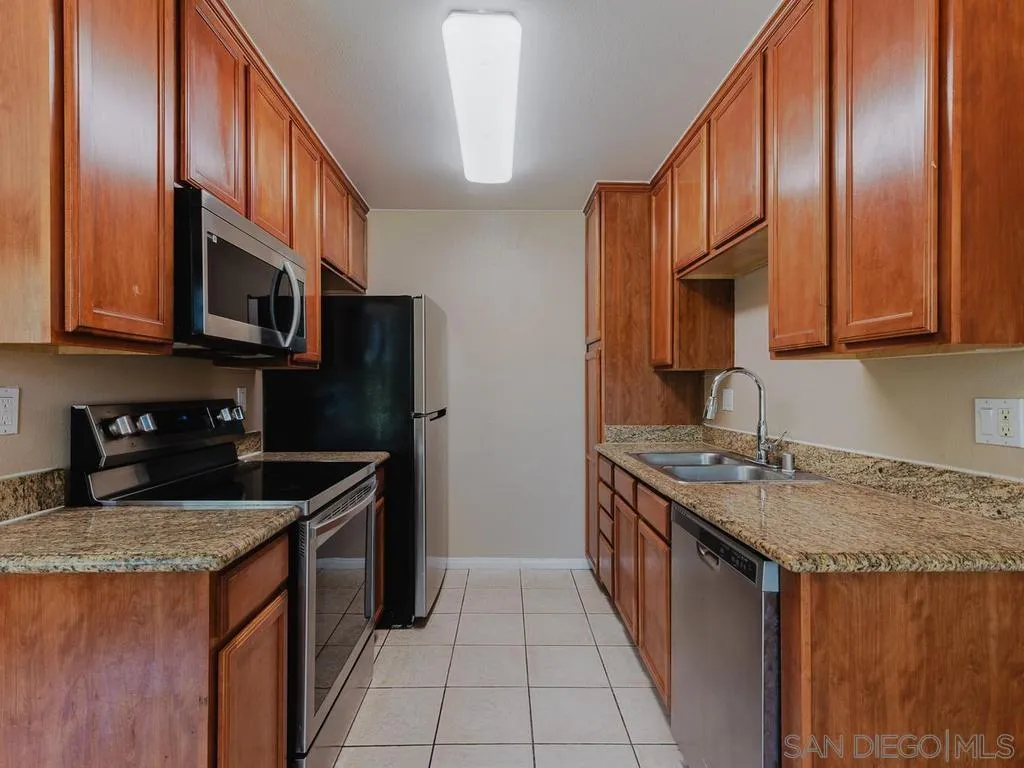 Photo #3: 260010483 Listing: Photo #3
