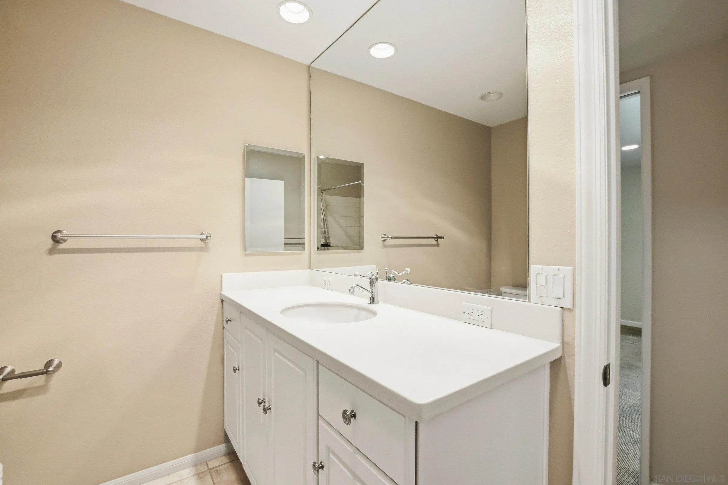 Photo #19: 260010487 Listing: Photo #19