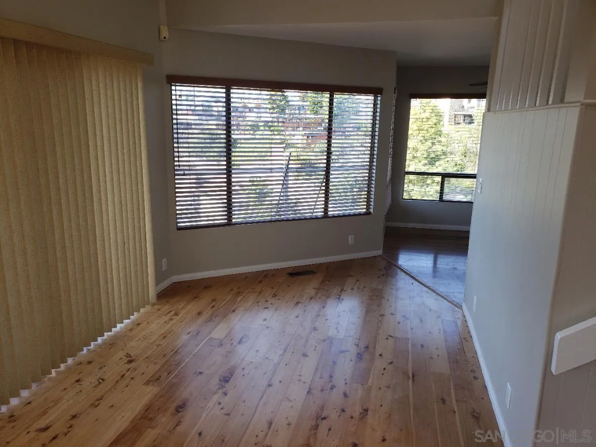 https://cdn.realtyfeed.com/cdn/127/260010492/cbba858fffacf38713ccd05c54d65808.webp