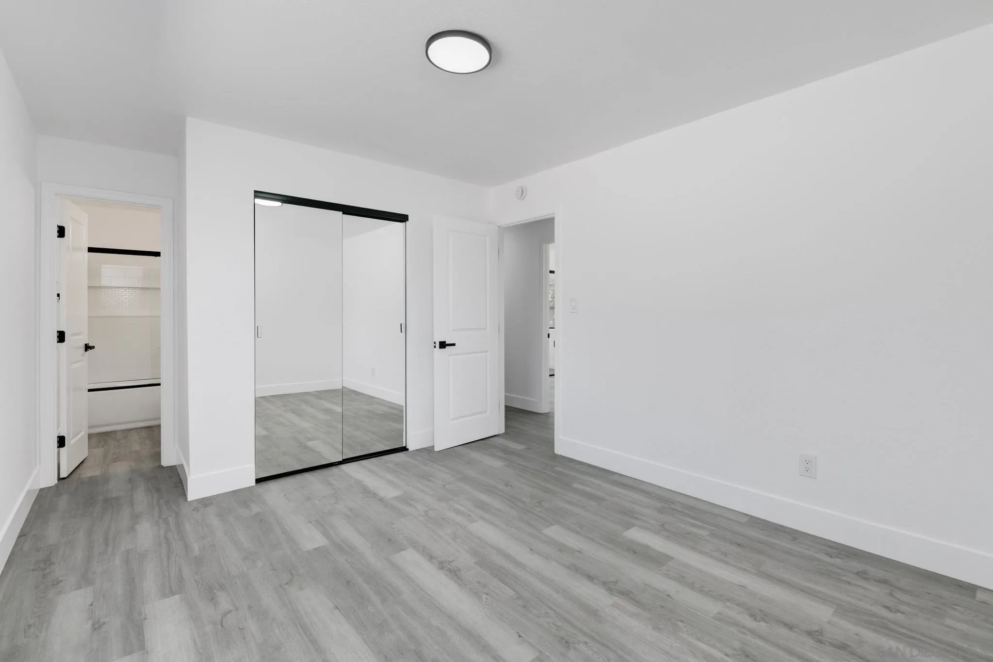 https://cdn.realtyfeed.com/cdn/127/260010493/808f505de0897a998ad38d4073f28d28.webp