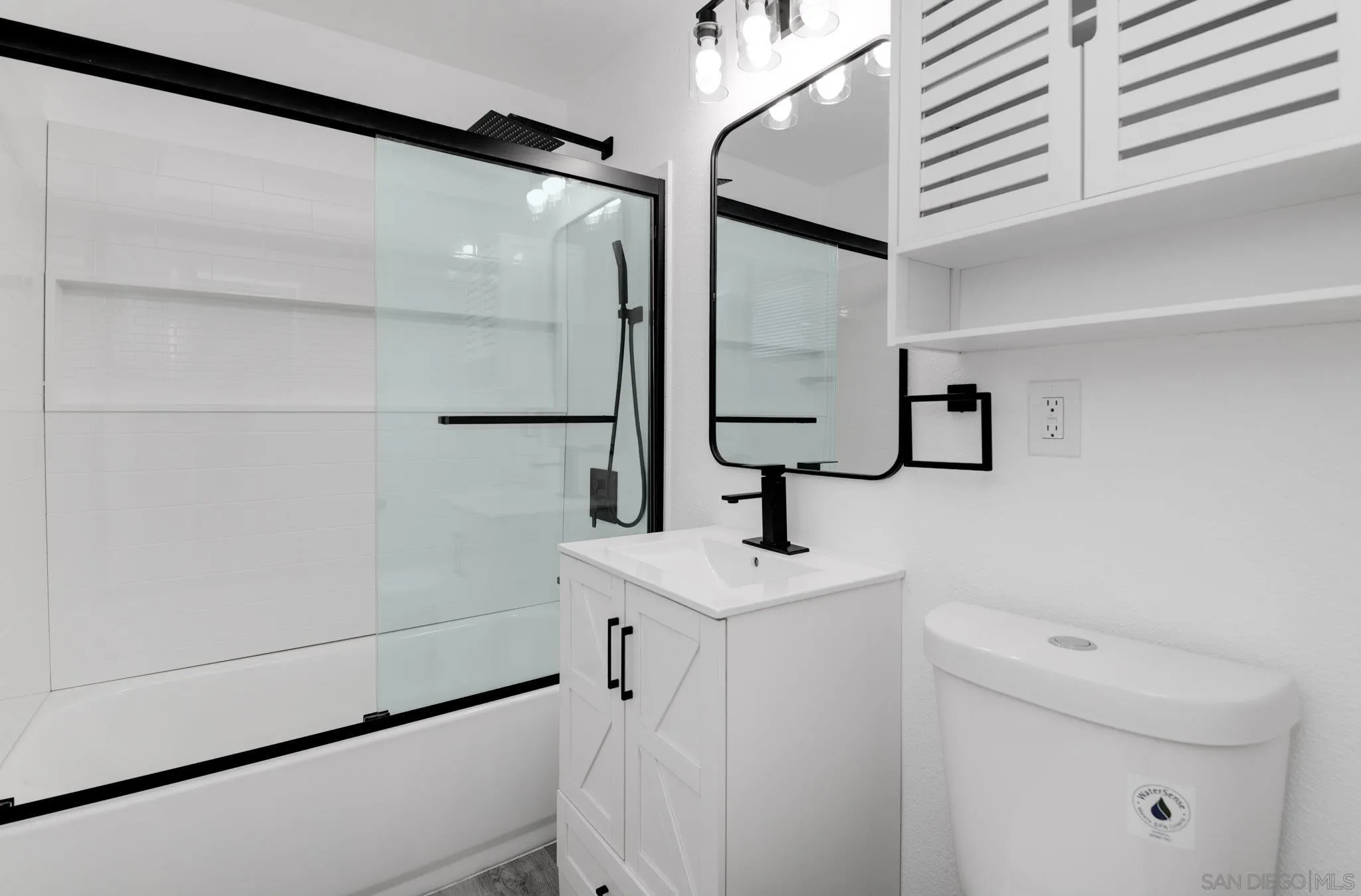 https://cdn.realtyfeed.com/cdn/127/260010493/974b0ff8dee615c6f076125e1447786d.webp