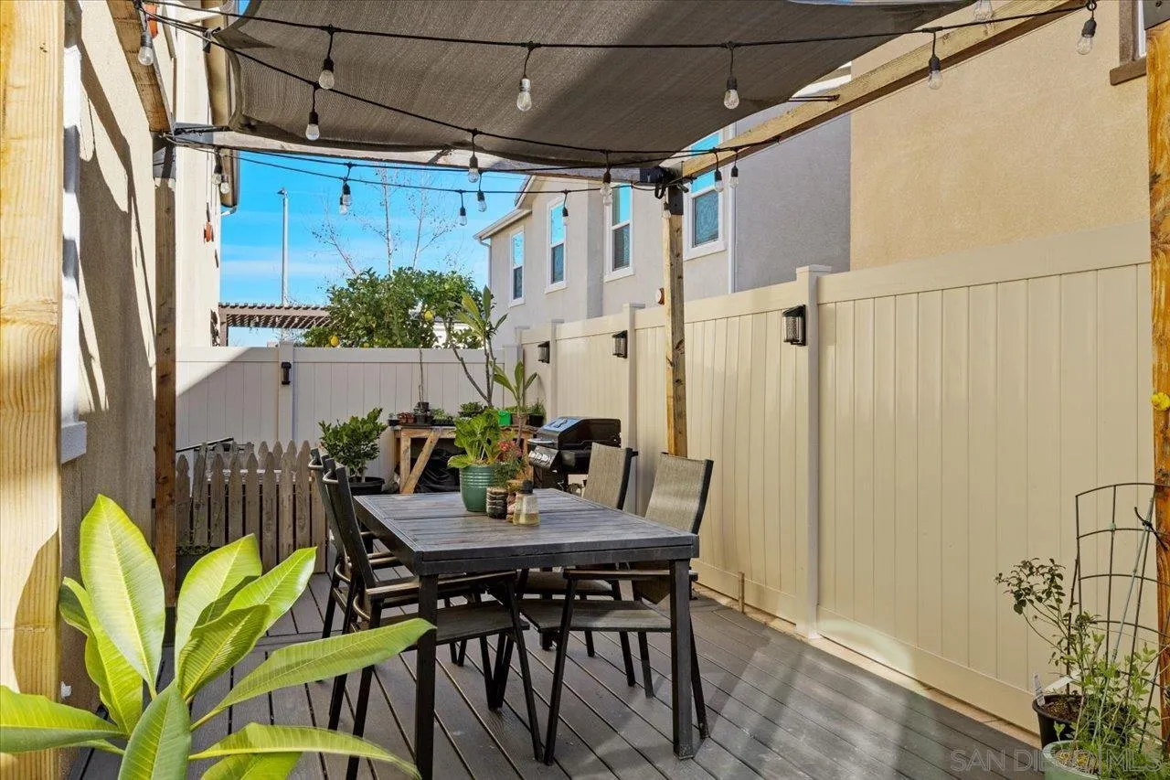 https://cdn.realtyfeed.com/cdn/127/260010494/5e12375427c3b10811904864cf6f2a6d.webp