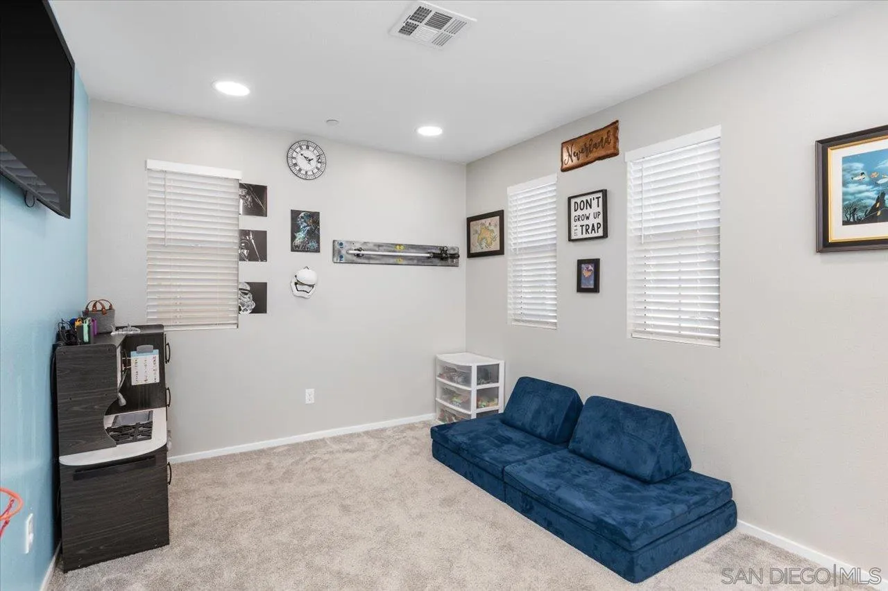 https://cdn.realtyfeed.com/cdn/127/260010494/e1216698069c460d7d10e7c80b9fdbcb.webp