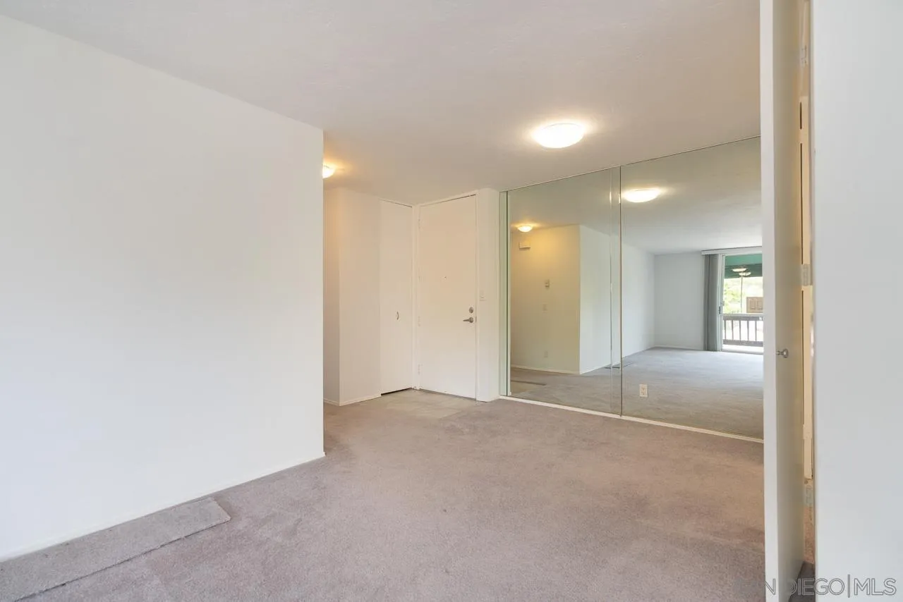 Photo #6: 260010499 Listing: Photo #6