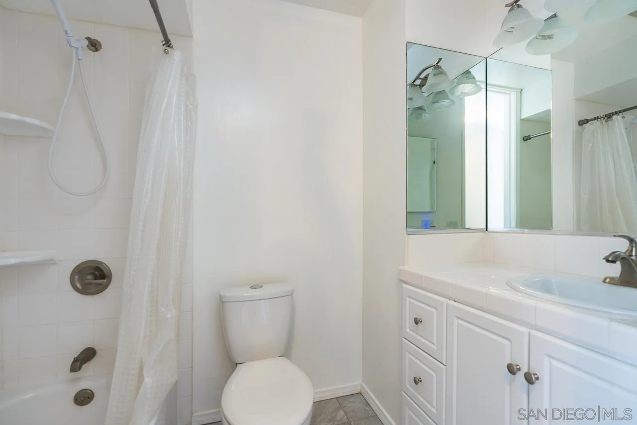 Photo #8: 260010499 Listing: Photo #8