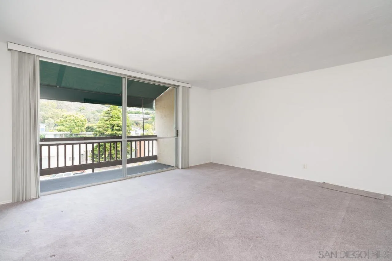 Photo #10: 260010499 Listing: Photo #10