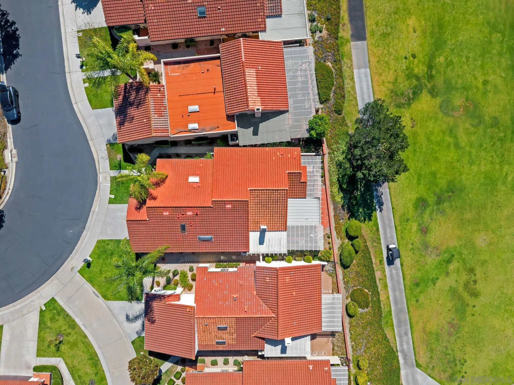 https://cdn.realtyfeed.com/cdn/127/260010500/e105ded829eb3f57d2ef37abae604a39.webp