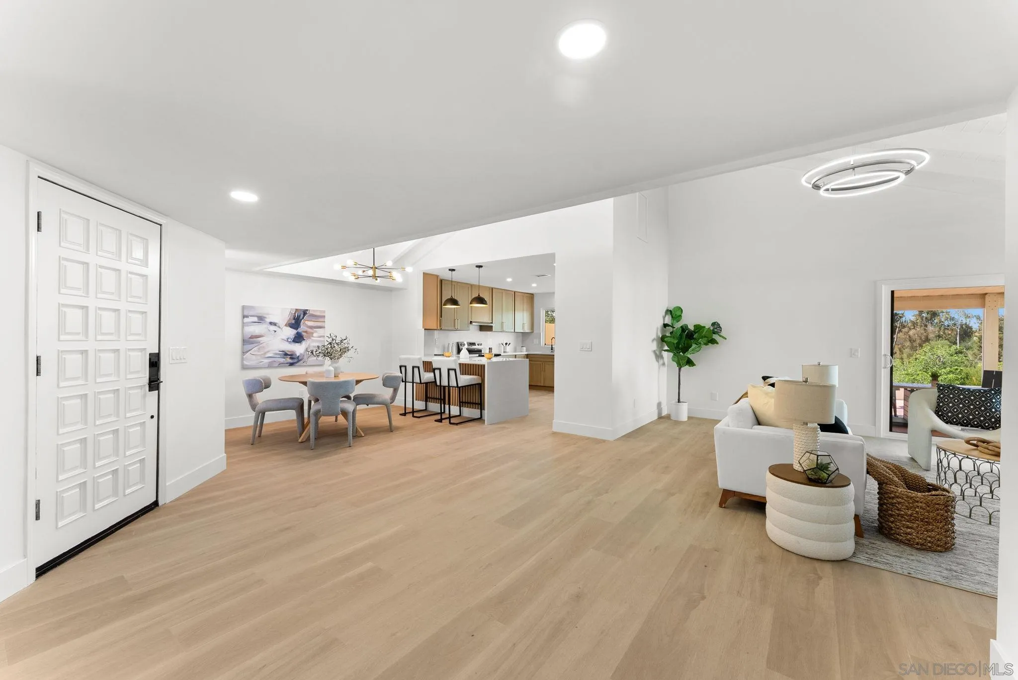 https://cdn.realtyfeed.com/cdn/127/260010500/e5f71497ce0c777e08b6af30b10862ce.webp