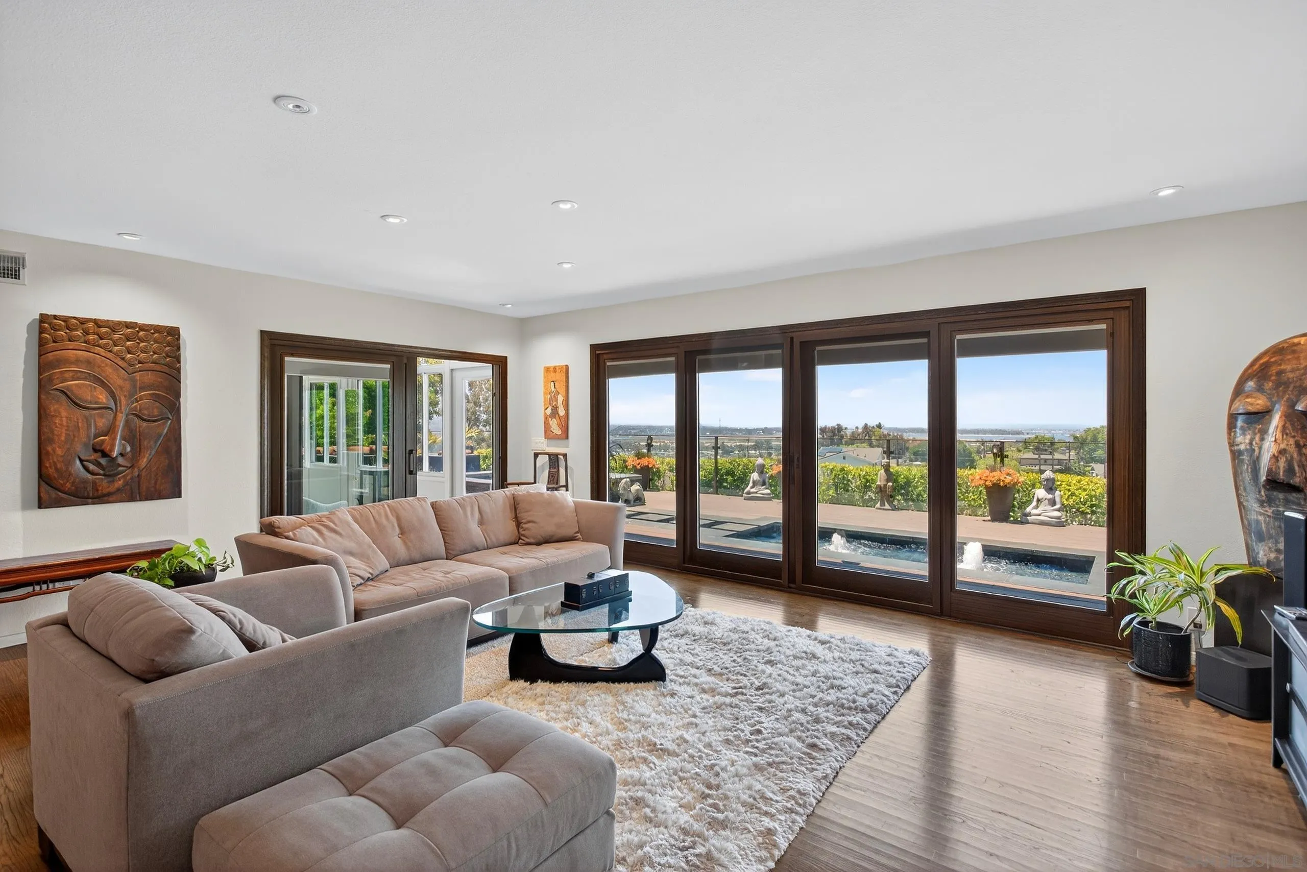 https://cdn.realtyfeed.com/cdn/127/260010502/d780c8e5db487302a65f92ed5c185434.webp