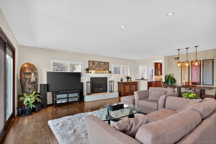 2164 TOKALON ST, OLD TOWN SD, CA 92110  Photo 8