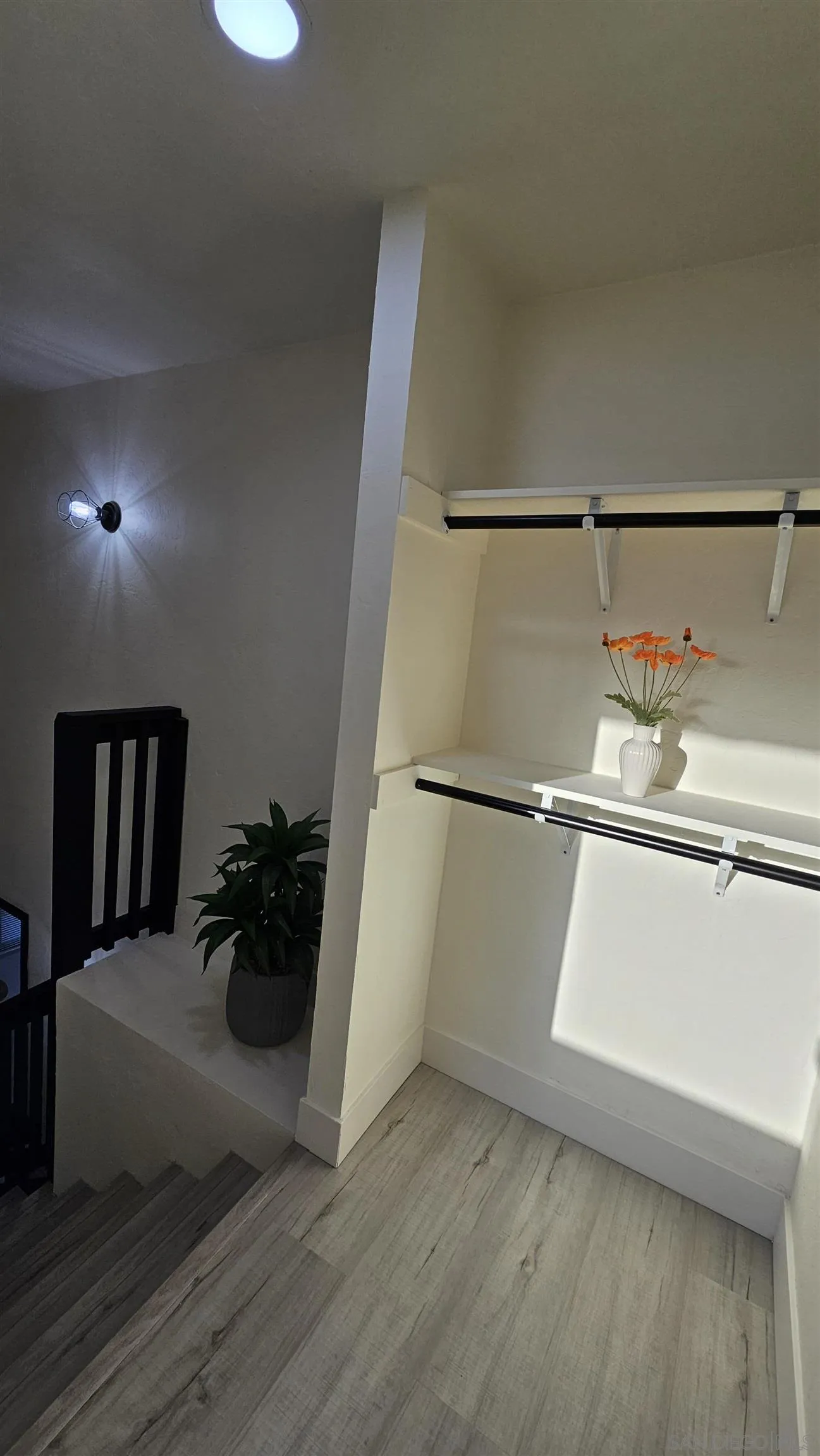 https://cdn.realtyfeed.com/cdn/127/260010504/836a18eb00df4e87f12d8a0b39024c92.webp