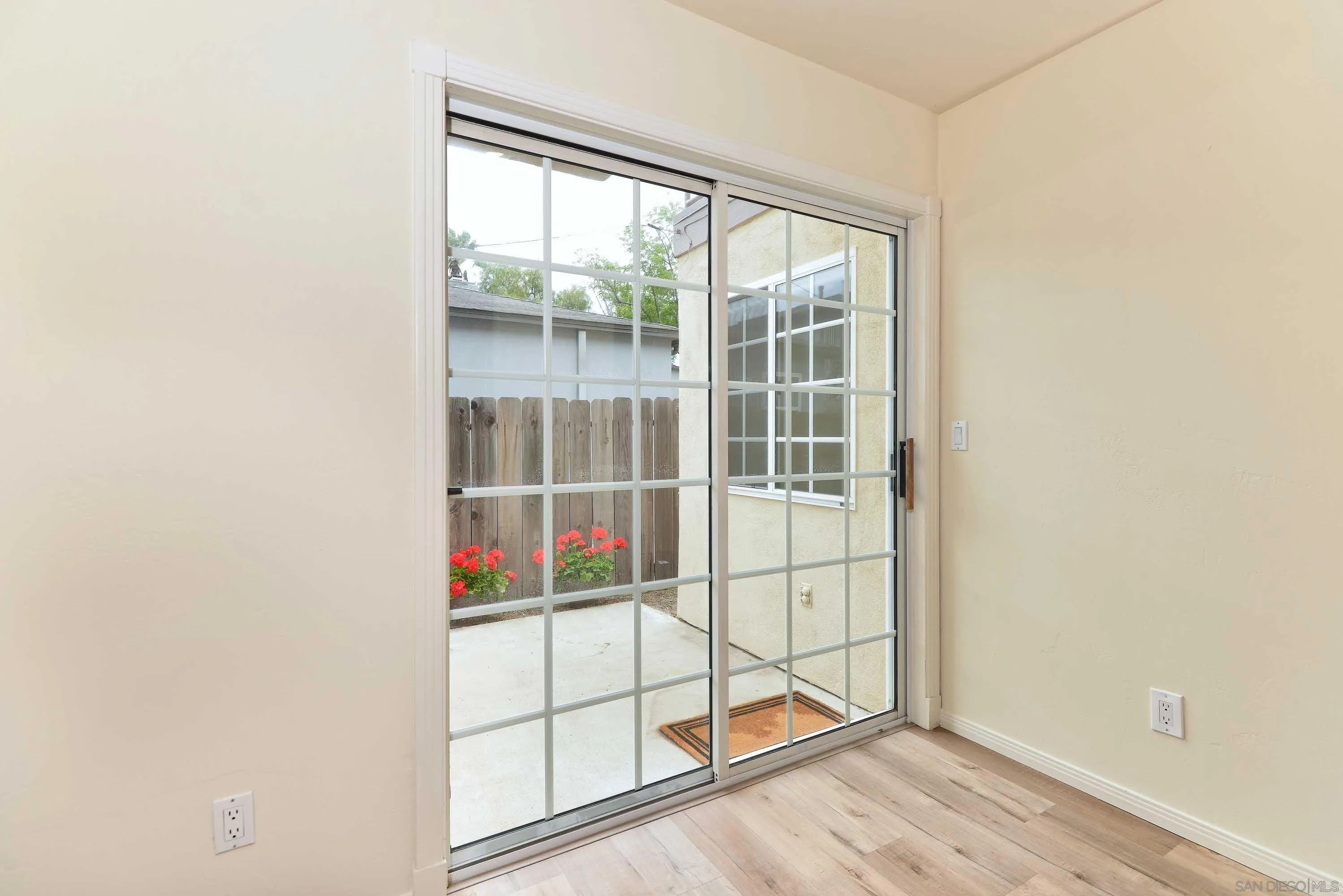 Photo #10: 260010510 Listing: Photo #10