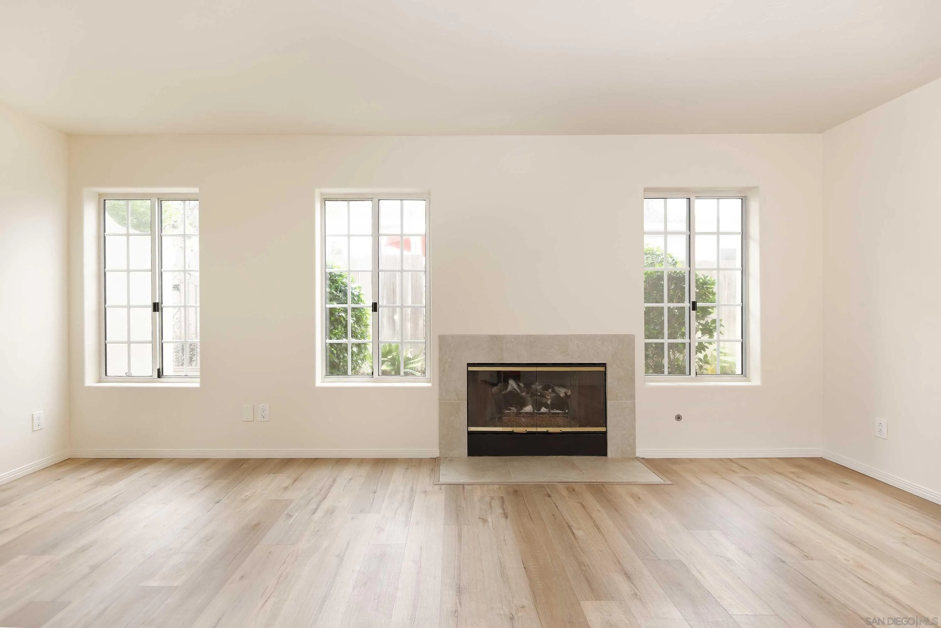 Photo #9: 260010510 Listing: Photo #9