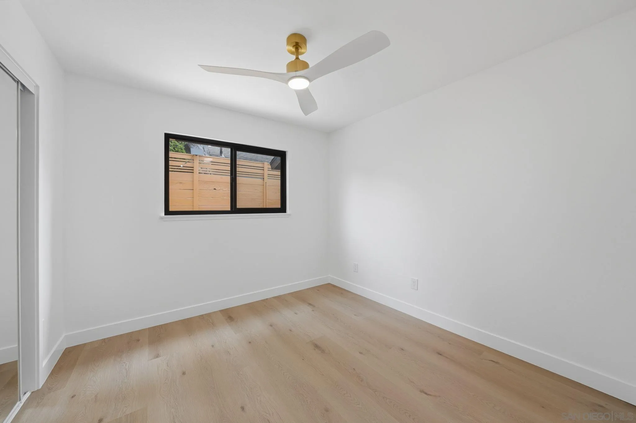 https://cdn.realtyfeed.com/cdn/127/260010512/17cc67c61b99a5f85ef39cf2e64c60a5.webp