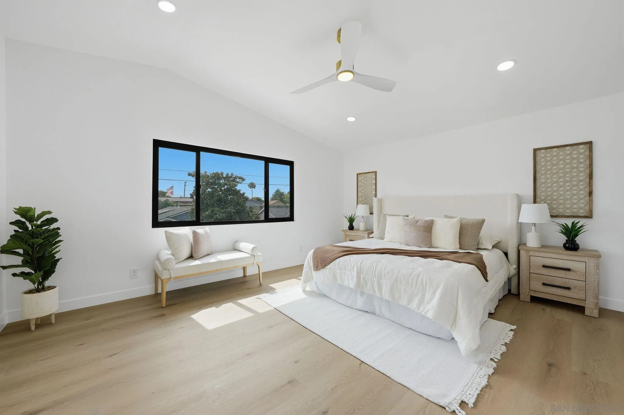 https://cdn.realtyfeed.com/cdn/127/260010512/5b2c222ea143222958664018fb3720fc.webp