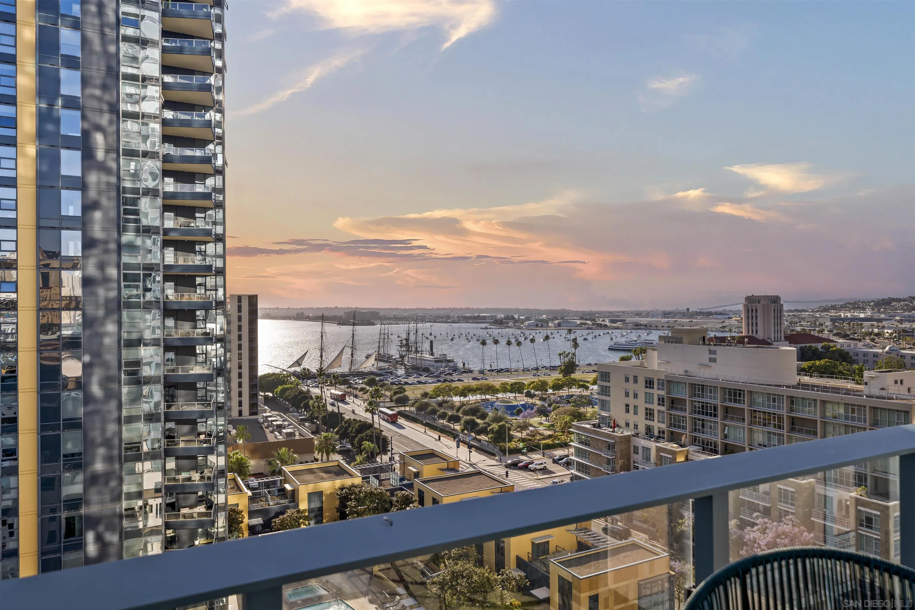 https://cdn.realtyfeed.com/cdn/127/260010513/0a8e0d2d4697c978ec036aa6186ee2a7.webp