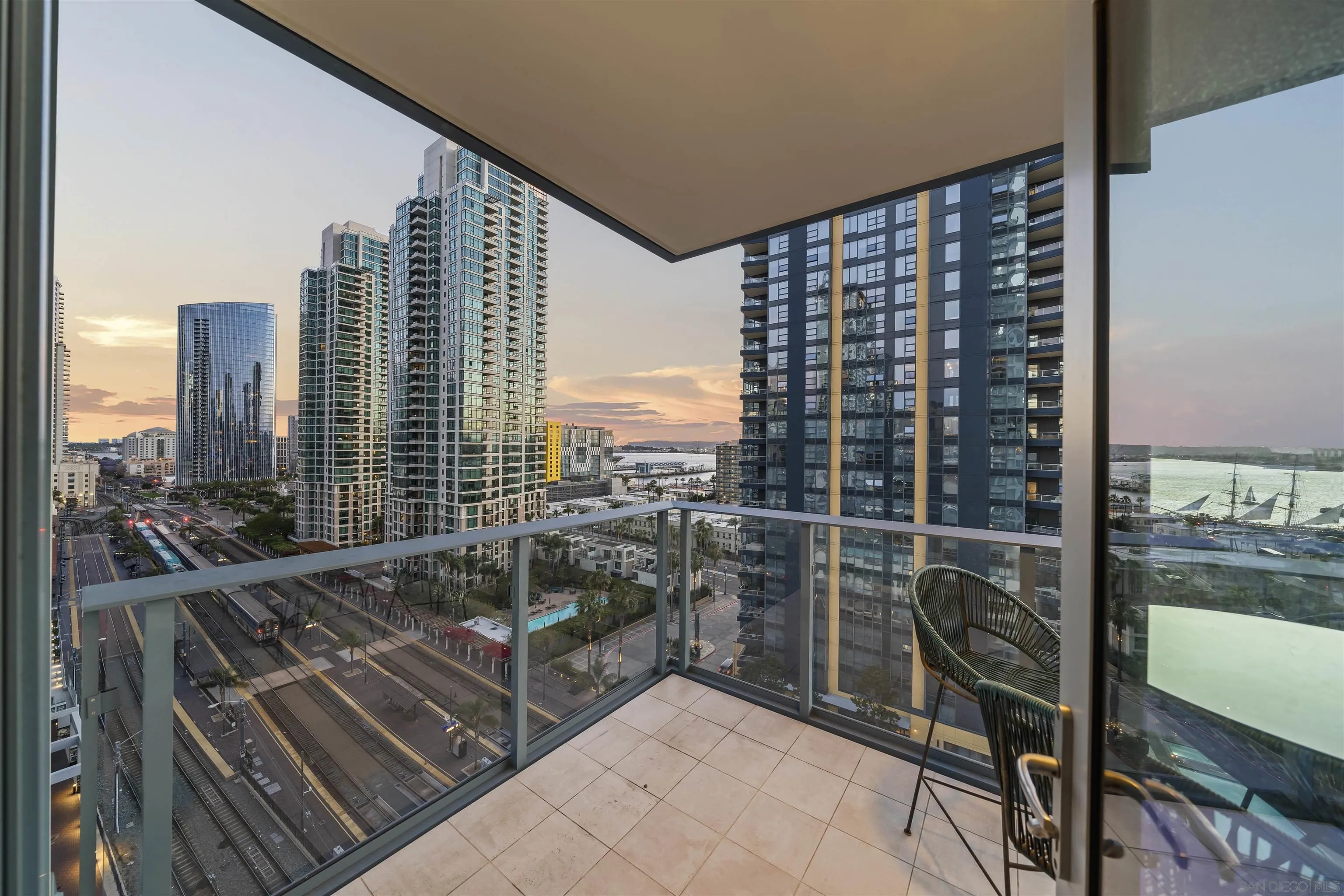https://cdn.realtyfeed.com/cdn/127/260010513/5689f3ea238738a0ec566ee4922aa187.webp