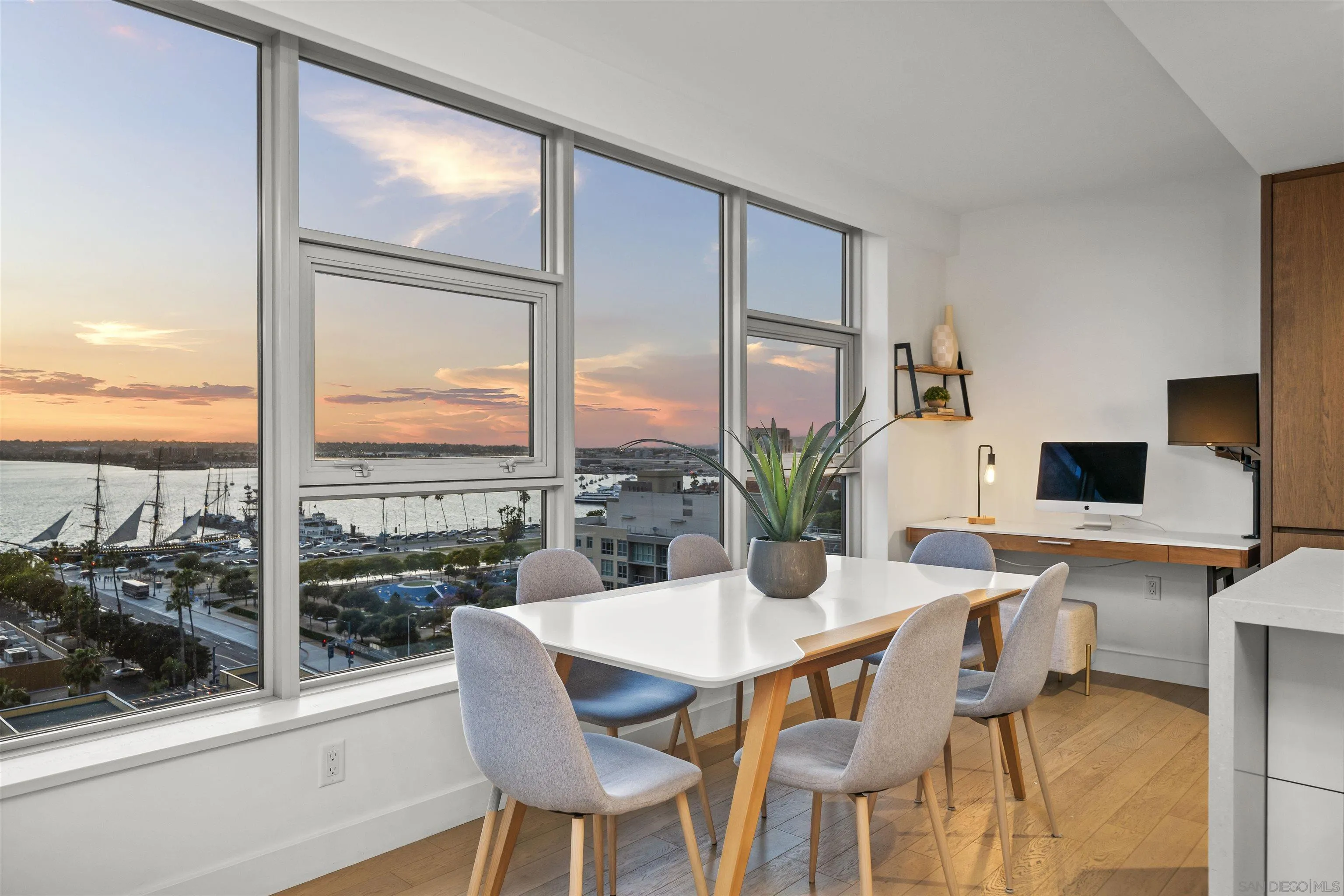 https://cdn.realtyfeed.com/cdn/127/260010513/6803e36b9c0b72dcb57a24d185a78d4c.webp