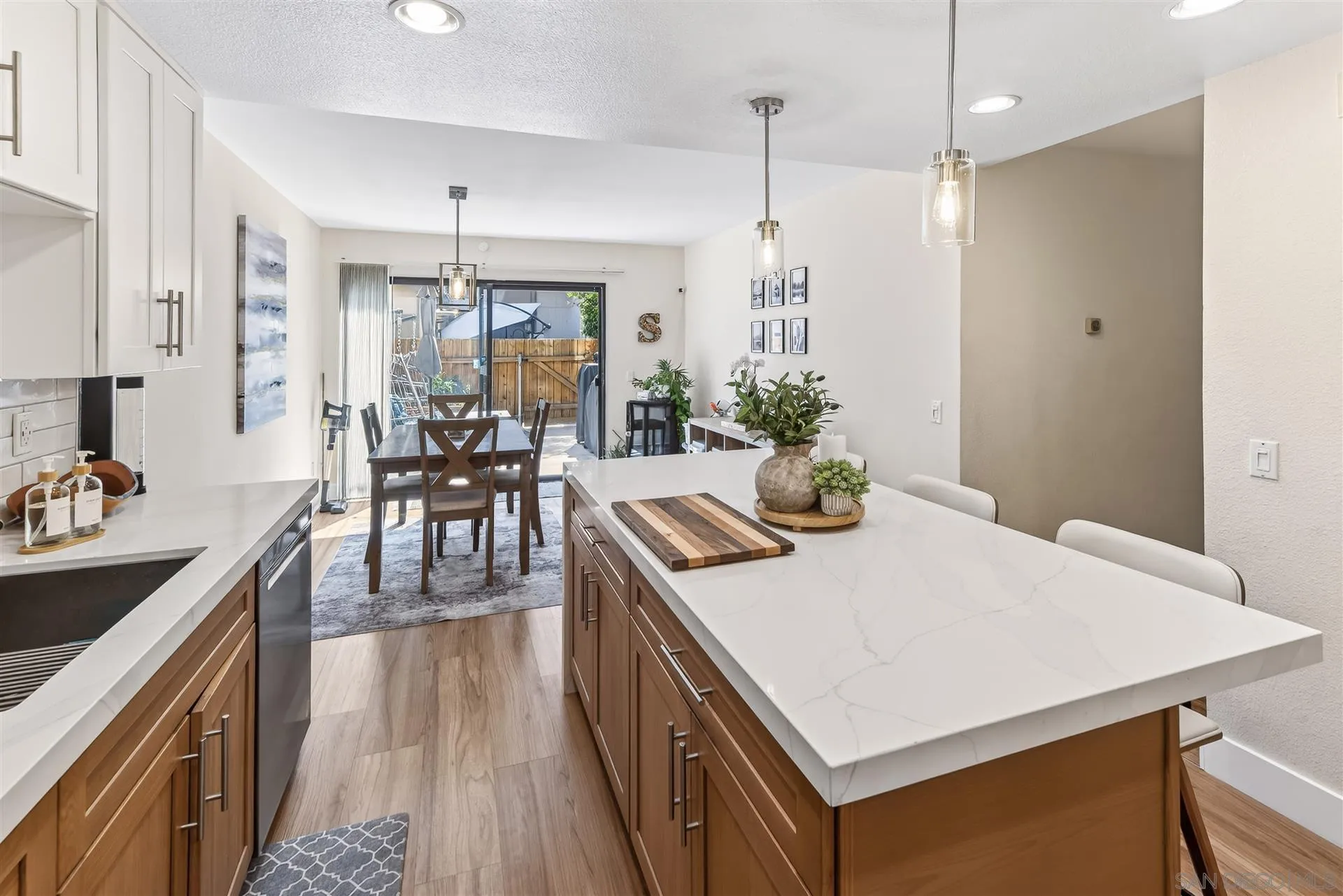 Photo #11: 260010514 Listing: Photo #11