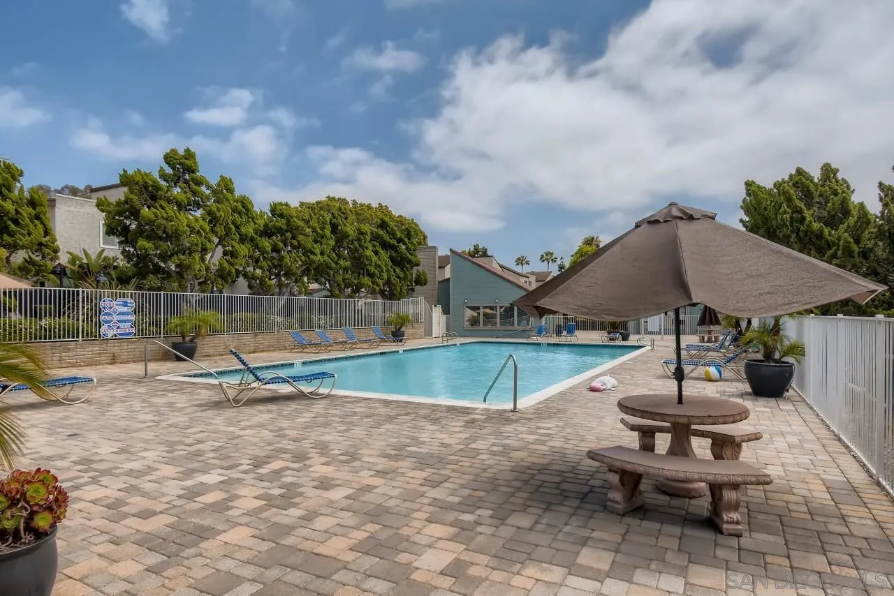 Photo #9: 260010516 Listing: Photo #9