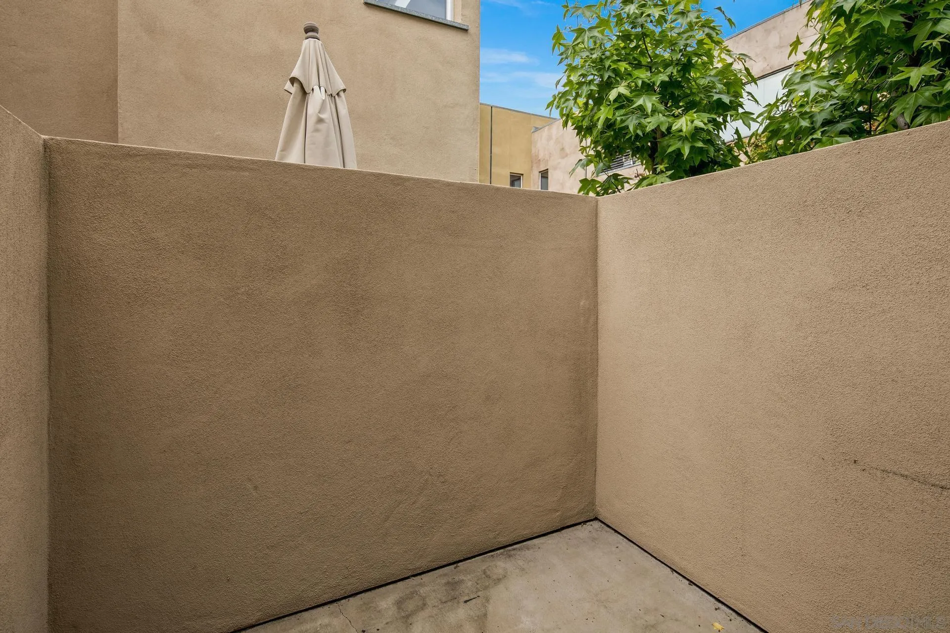 Photo #13: 260010518 Listing: Photo #13