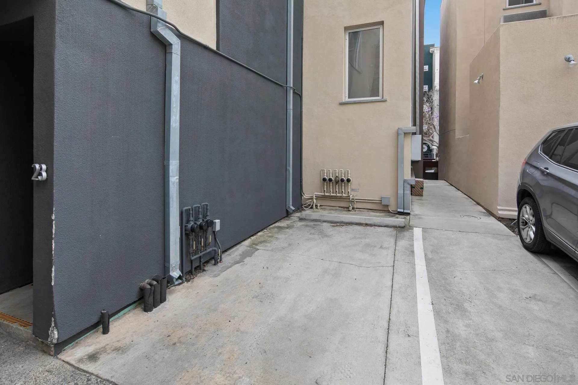 Photo #7: 260010518 Listing: Photo #7