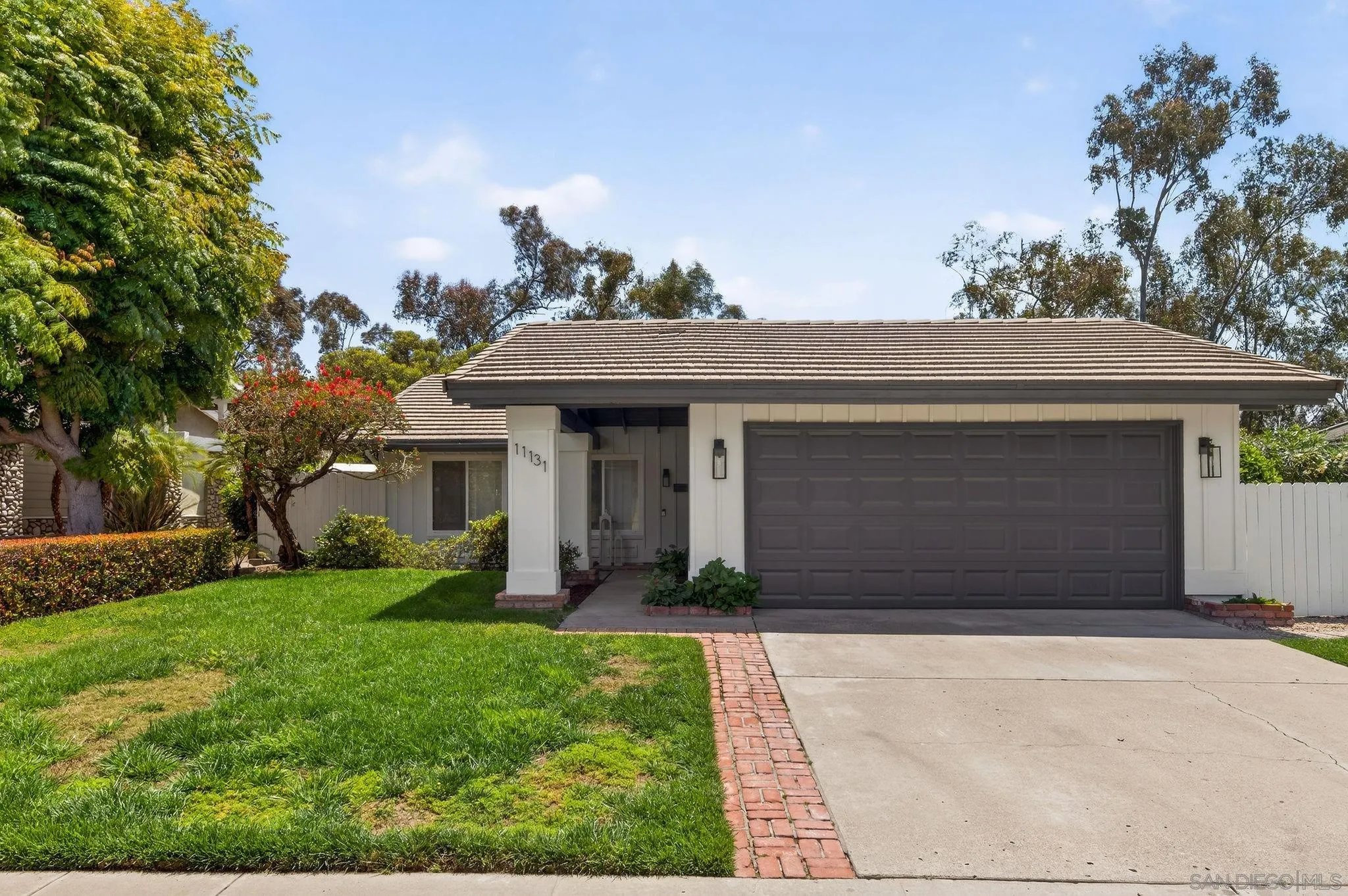 https://cdn.realtyfeed.com/cdn/127/260010519/43ce516a3b3e2c6b91fa482ebdfc8c5c.webp