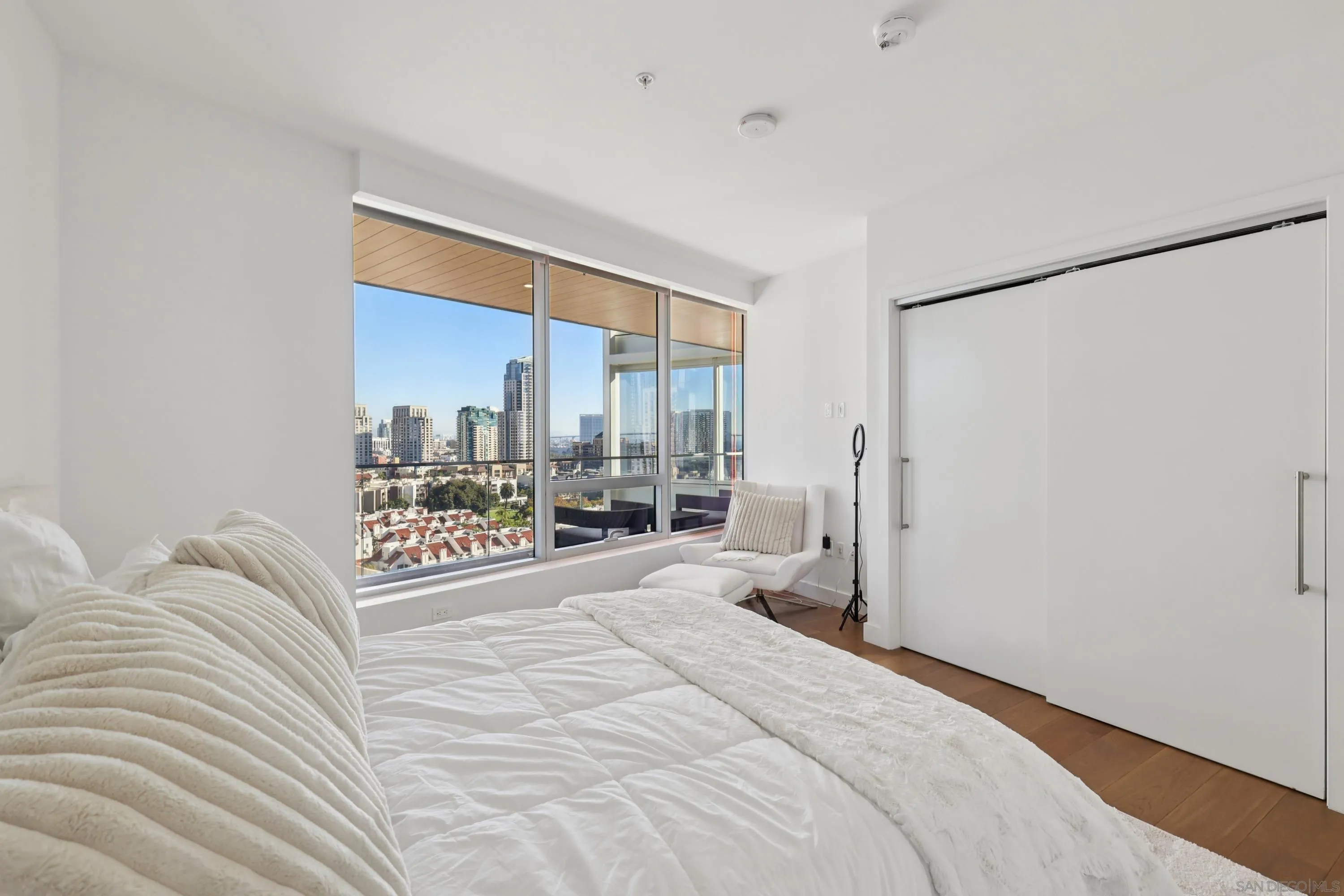 Photo #15: 260010520 Listing: Photo #15