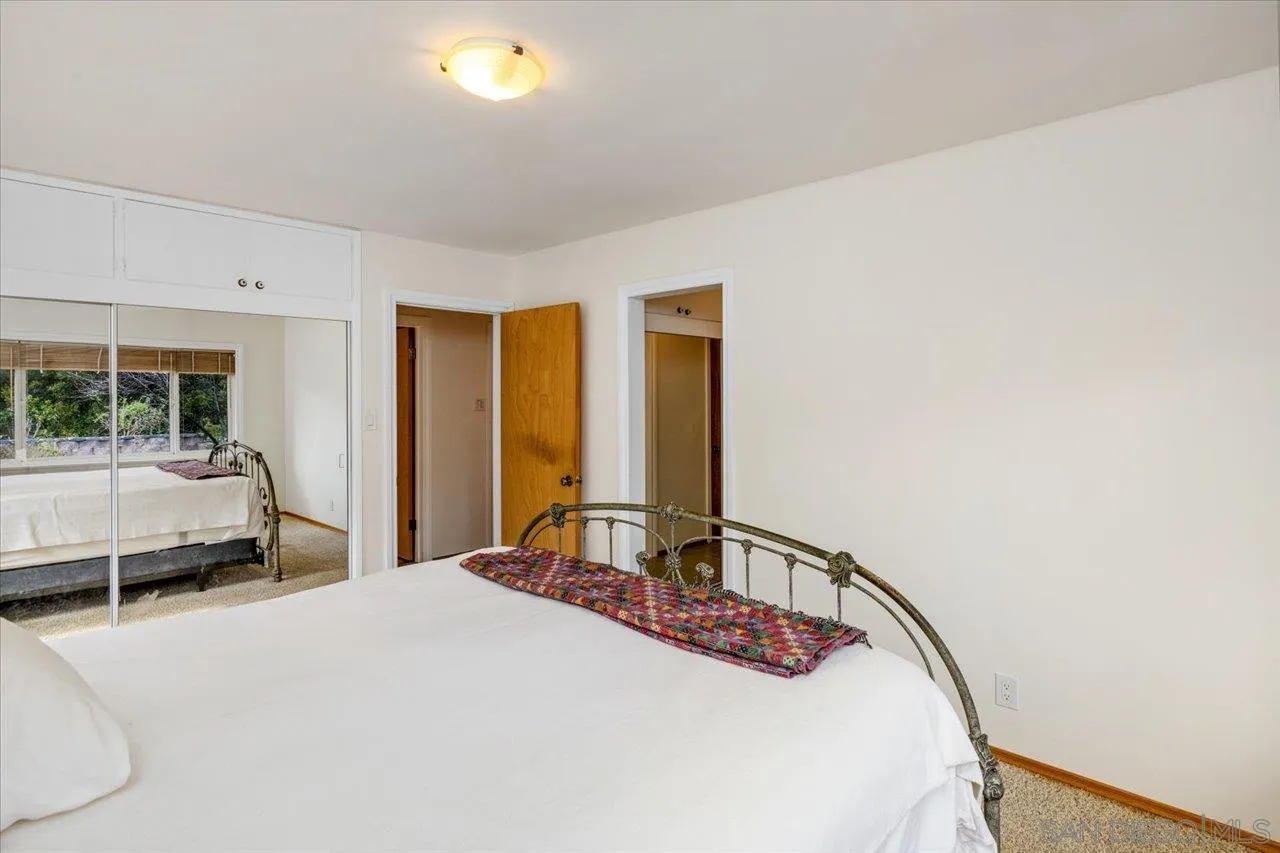 https://cdn.realtyfeed.com/cdn/127/260010526/ea5abf44127e690238cd32091c3a3c80.webp