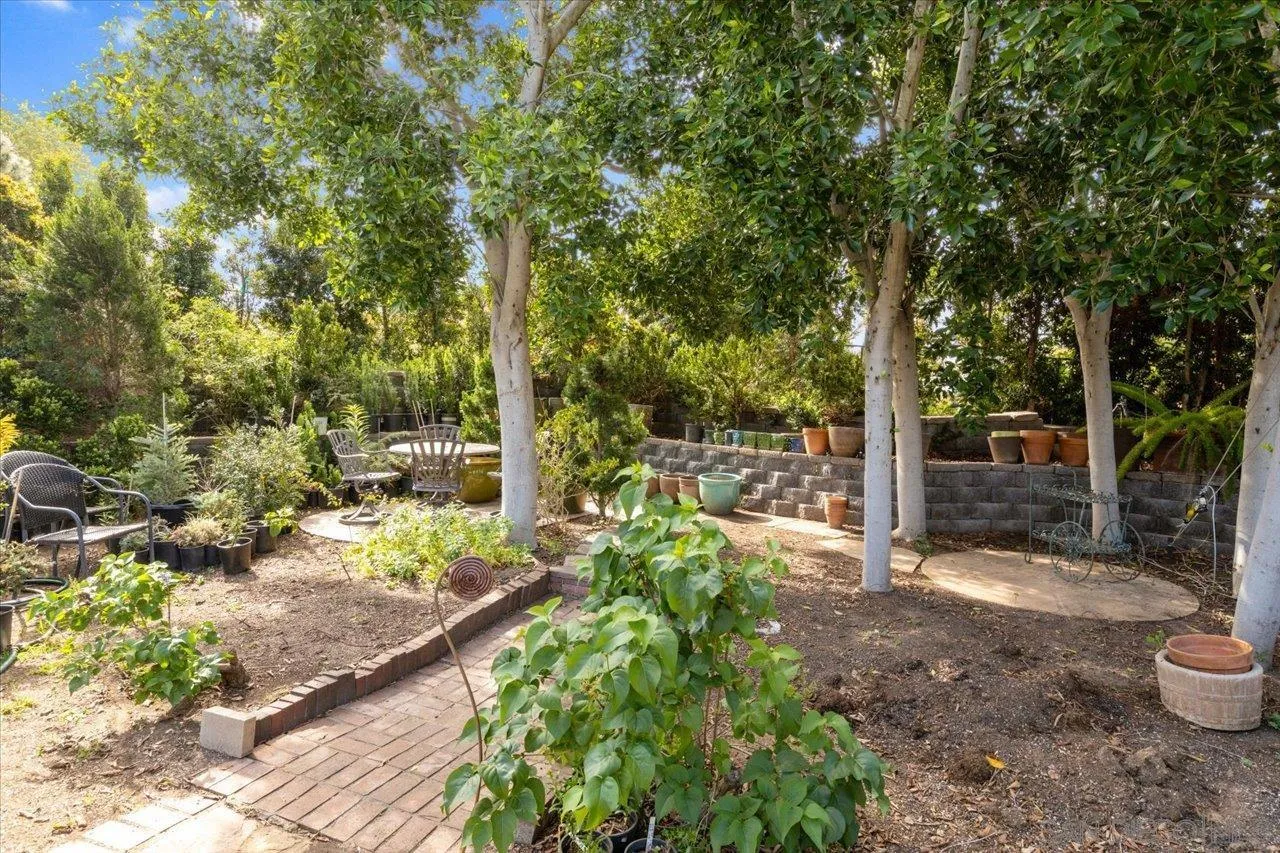 https://cdn.realtyfeed.com/cdn/127/260010526/f96cf50895db9e815db5e60ee79a69d7.webp