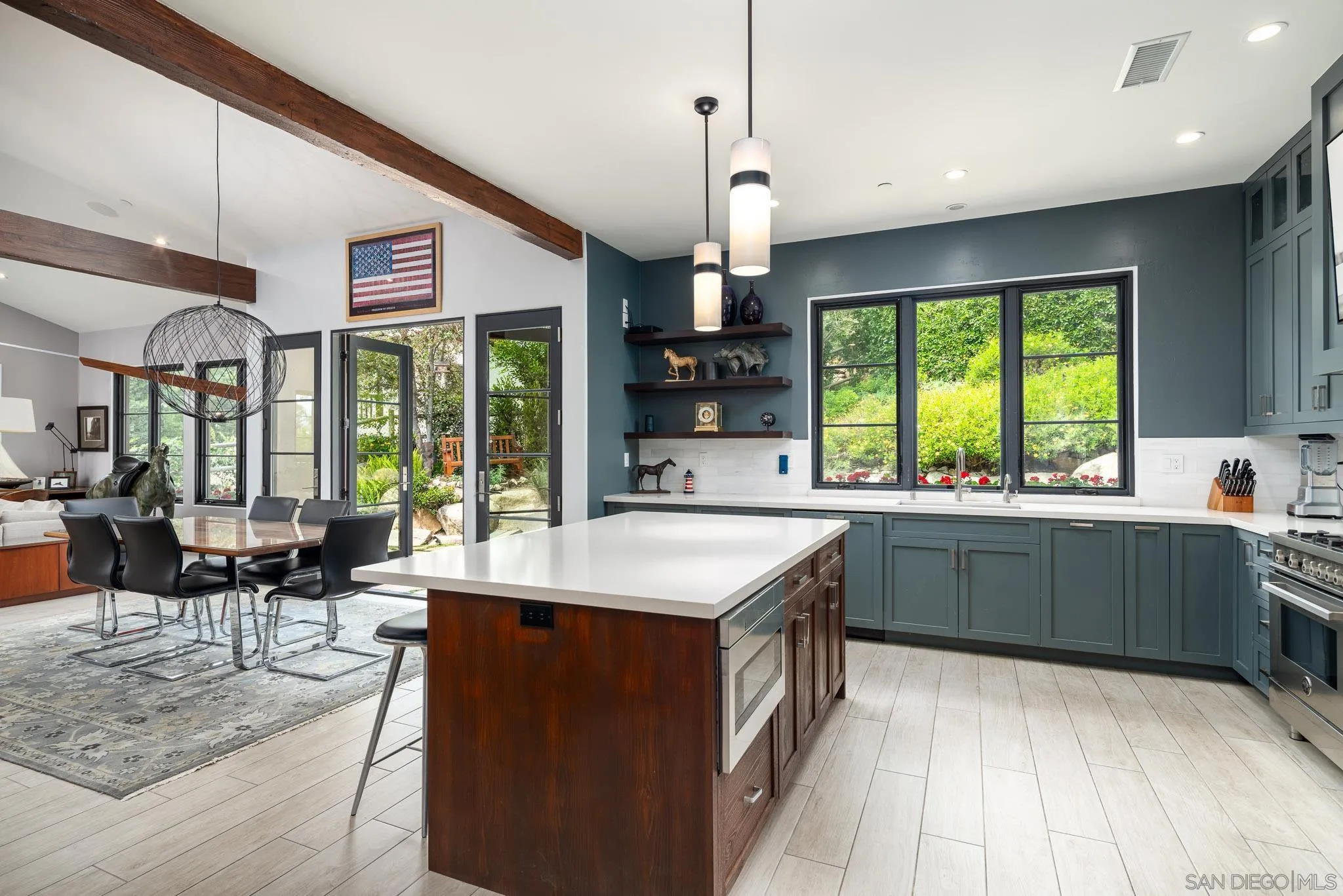 https://cdn.realtyfeed.com/cdn/127/260010529/166da395aa50efdd73444c9945a26a18.webp