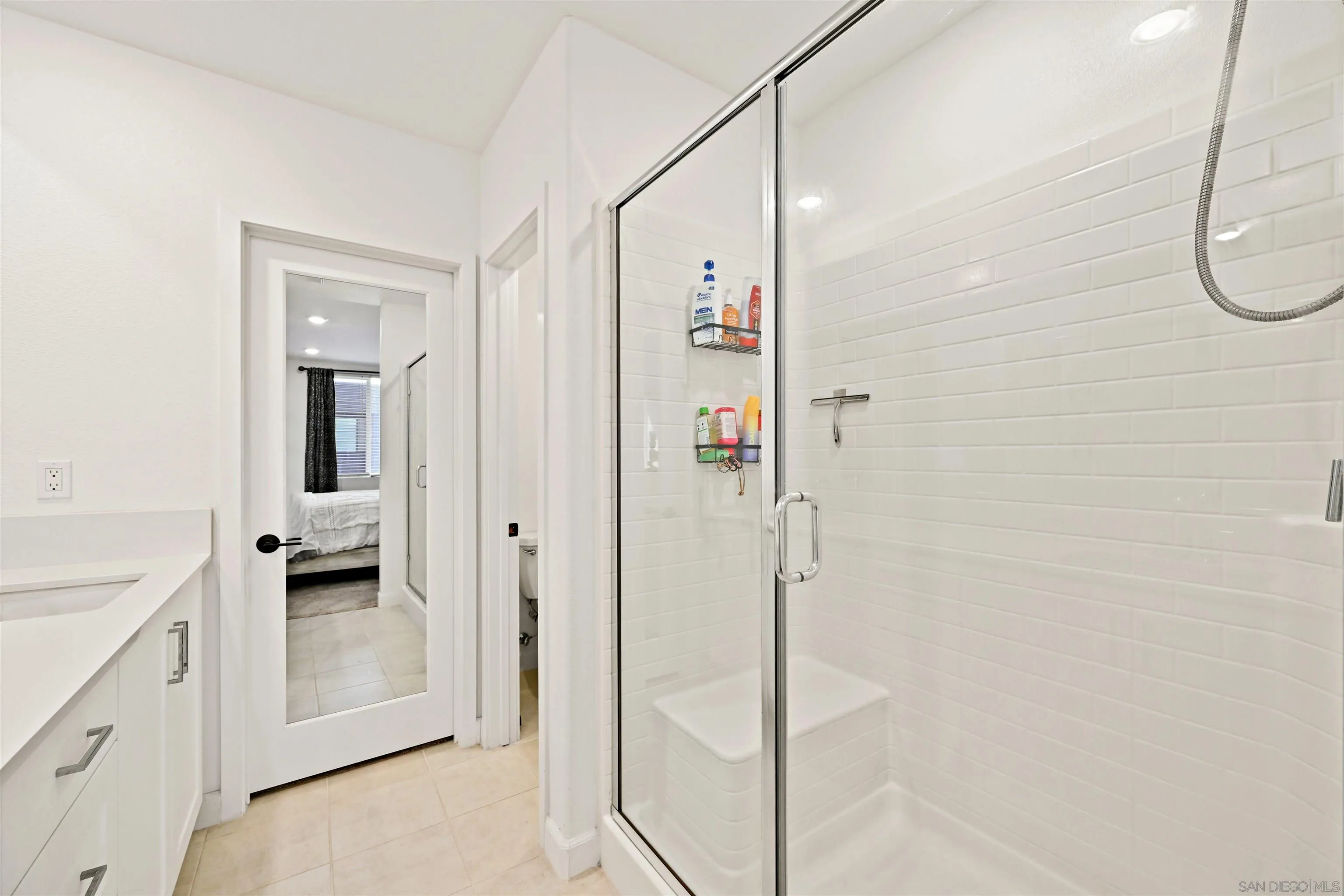 Photo #12: 260010531 Listing: Photo #12